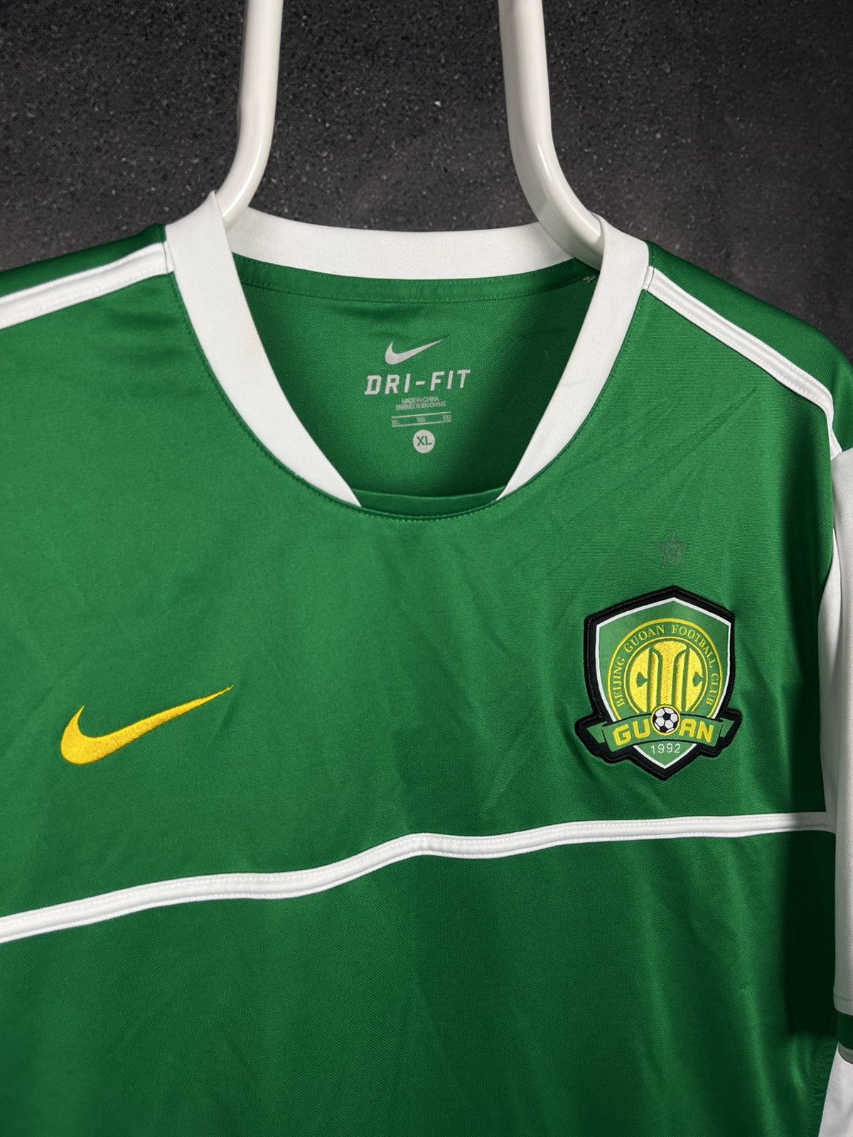Nike Beijing Guoan China soccer football jersey Nike vintage Size US L / EU 52-54 / 3 - 3 Thumbnail