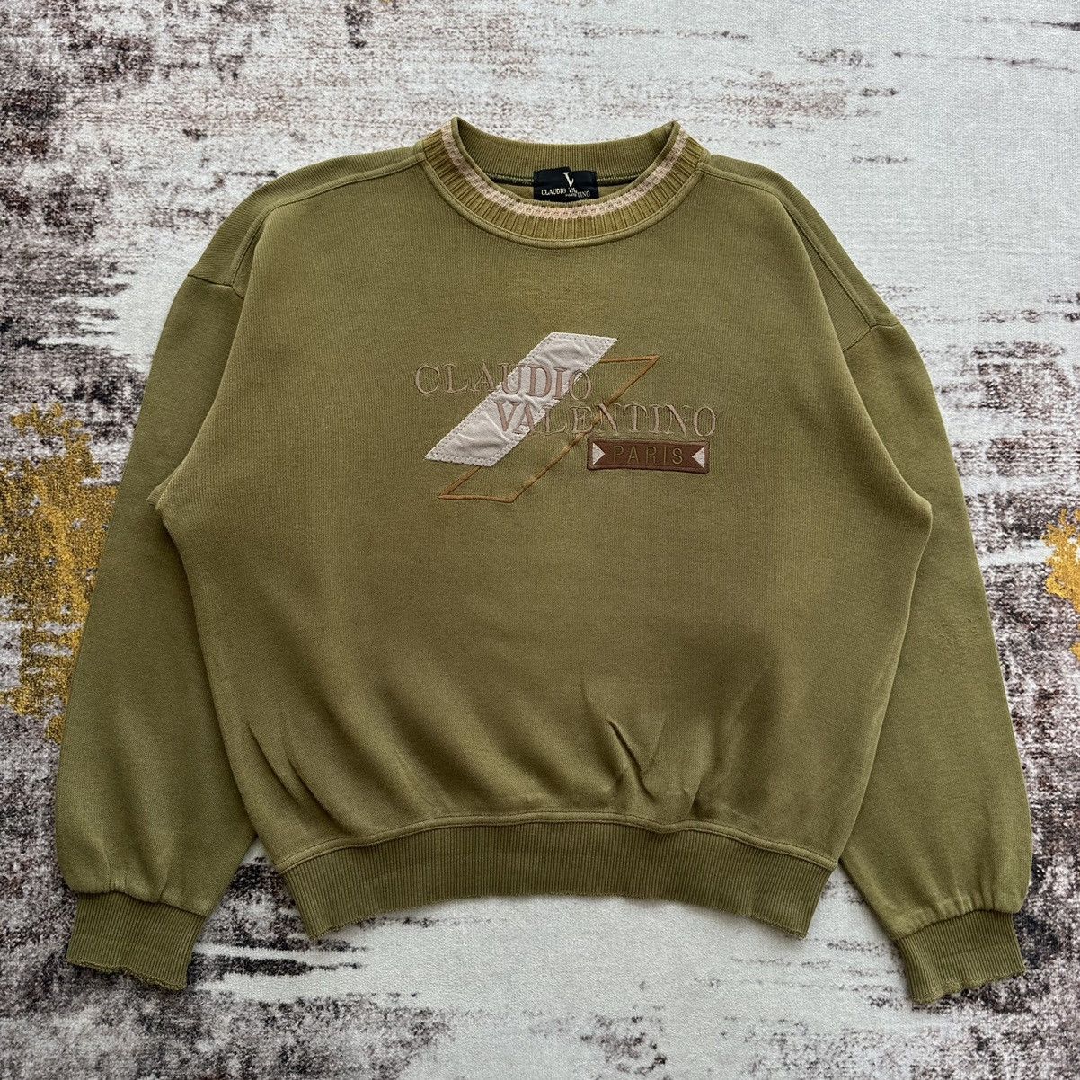 Valentino VINTAGE CLAUDIO VALENTINO PARIS EMBROIDERY LOGO SPELL OUT Size US M / EU 48-50 / 2 - 2 Thumbnail