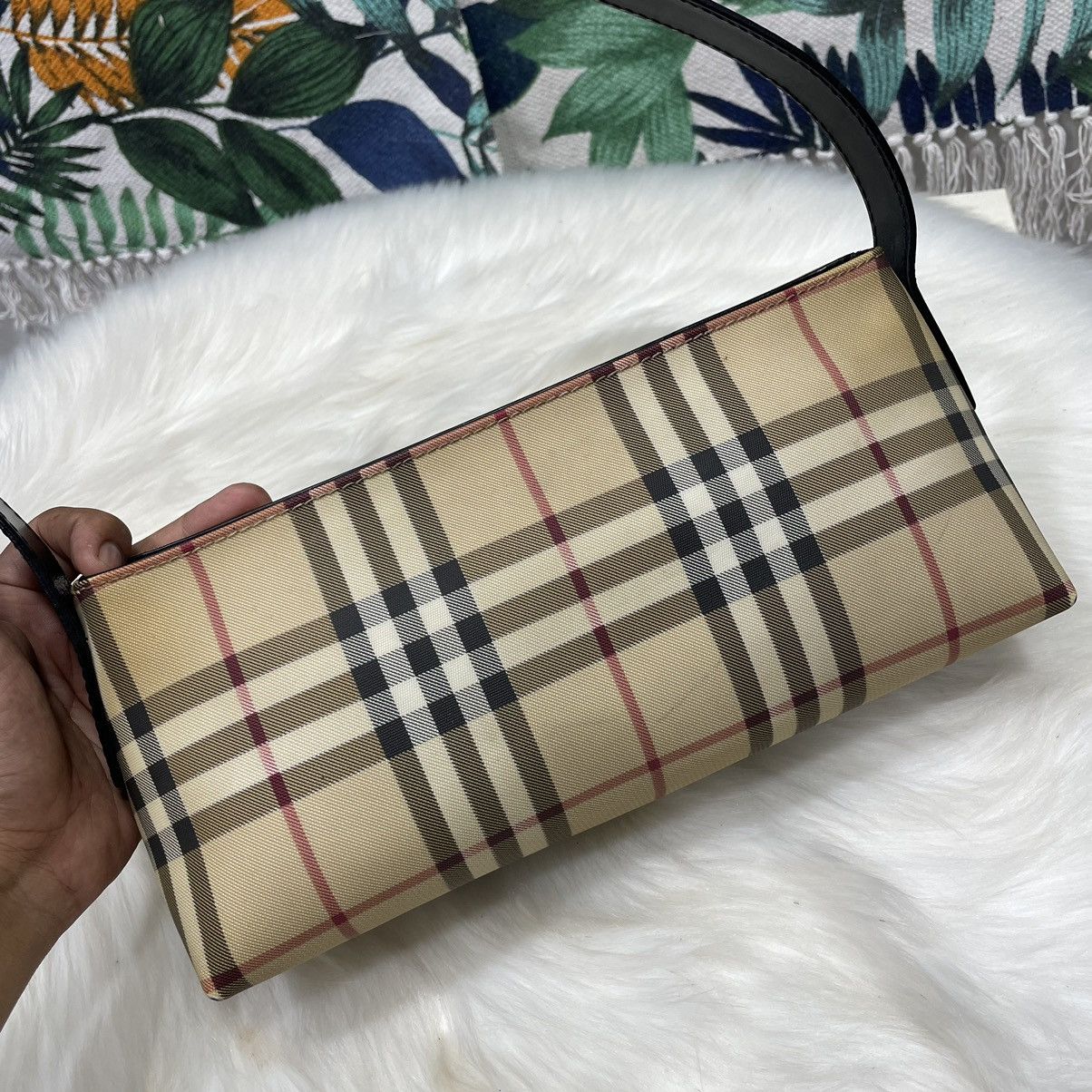 Authentic Vintage BURBERRY Nova Check Shoulder Bag