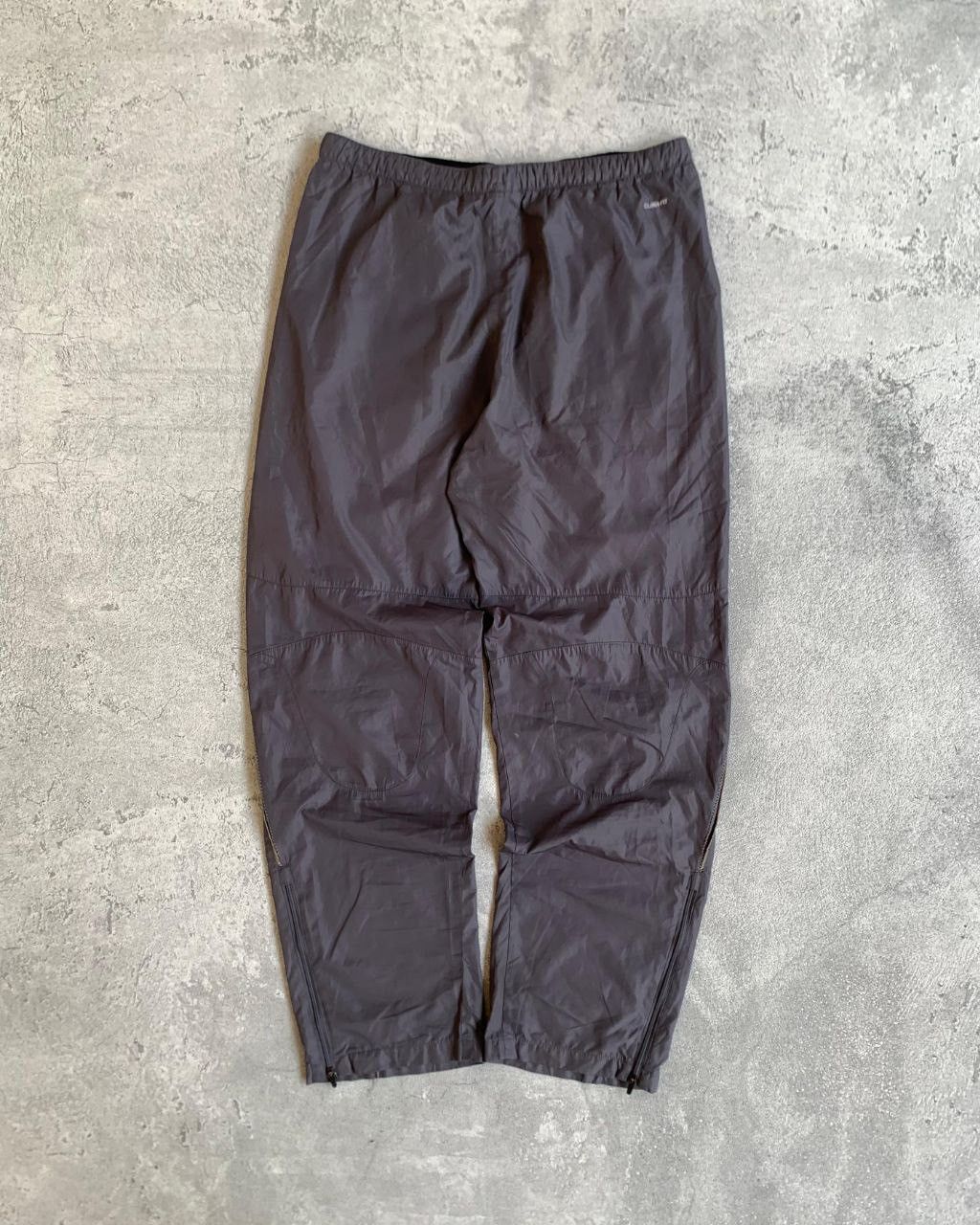 Nike Nike trackpants small logo stripe Size US 30 / EU 46 - 3 Thumbnail