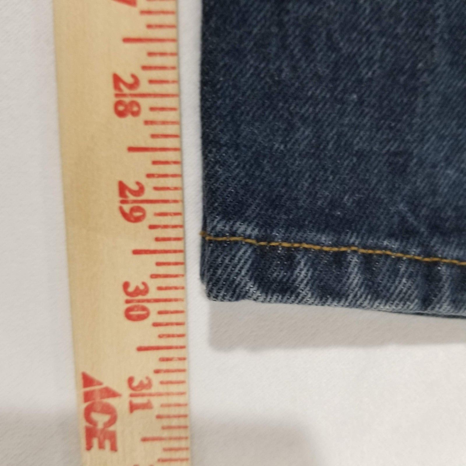 Guess Vintage Guess Jeans Womens 31 Blue Denim Made in USA 26050 Size 31" - 8 Thumbnail