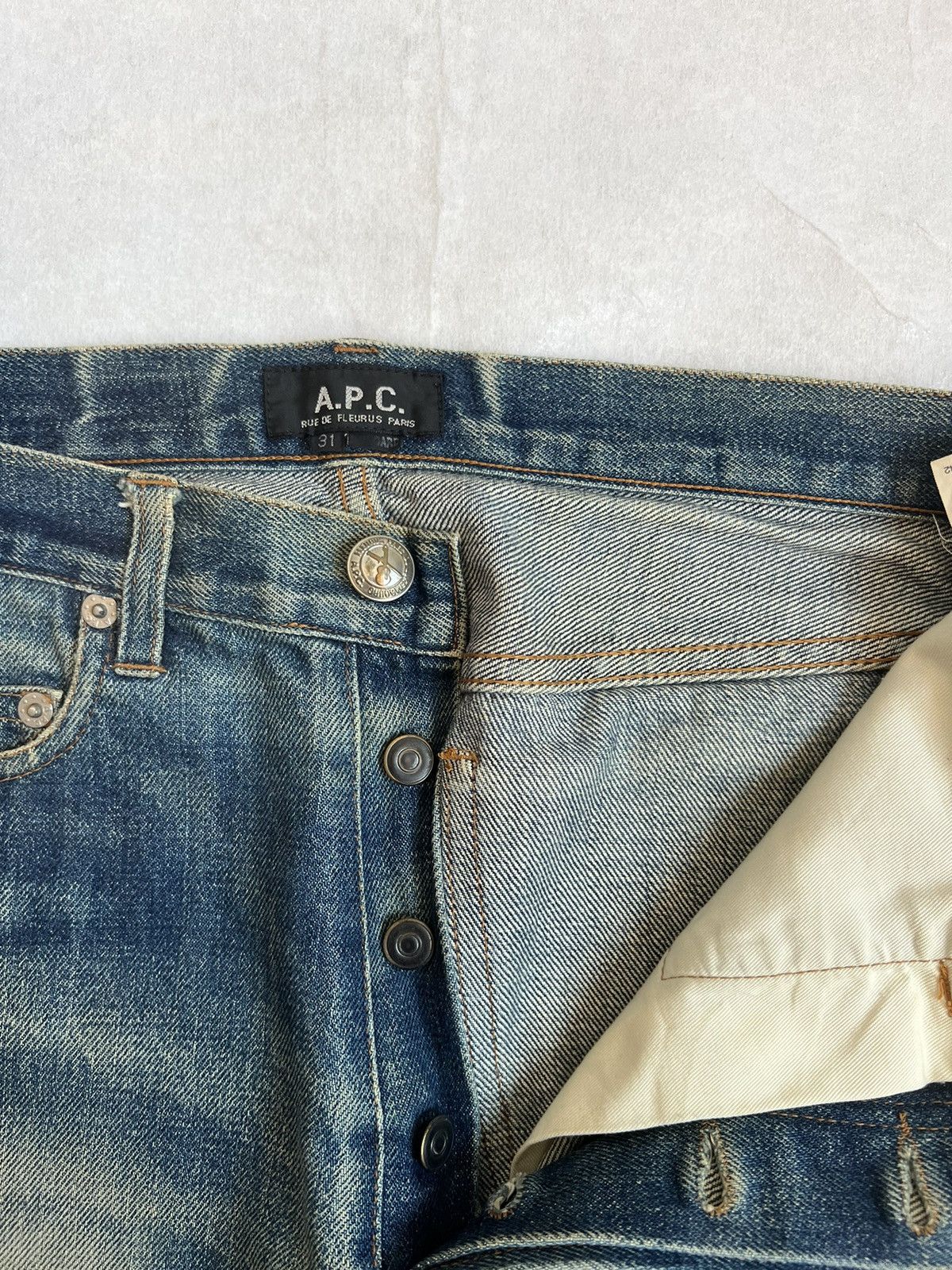 A.P.C. APC Dirty Wash Selvedge Distressed Denim Rare Size US 30 / EU 46 - 11 Thumbnail