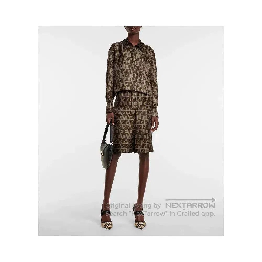 Fendi Fendi Silk Monogram Shorts. Size US 36 / EU 52 - 2 Thumbnail