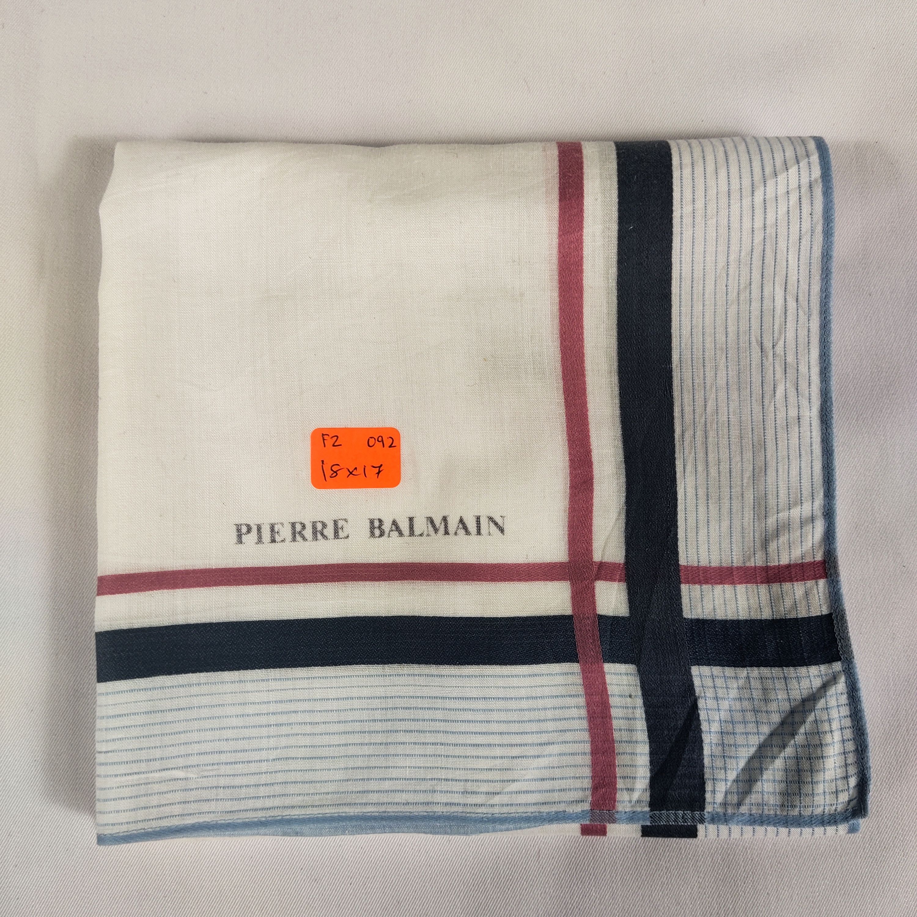 Pierre Balmain × Vintage Pierre Balmain Handkerchief / Neckerchief / Bandana FZ092 Size ONE SIZE - 2 Thumbnail