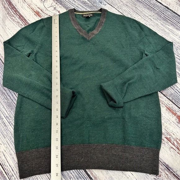 Banana Republic Banana Republic 100% Merino Wool Green V-Neck Sweater with G Size US L / EU 52-54 / 3 - 7 Thumbnail