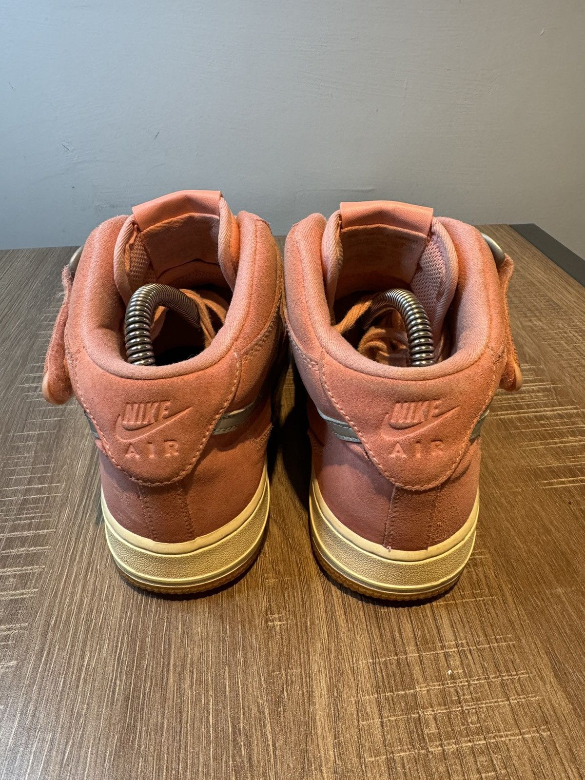 Nike Nike Sample Womens Size 7 Air Force 1 Mid Pink Gum Sole Size US 7 / IT 37 - 4 Thumbnail