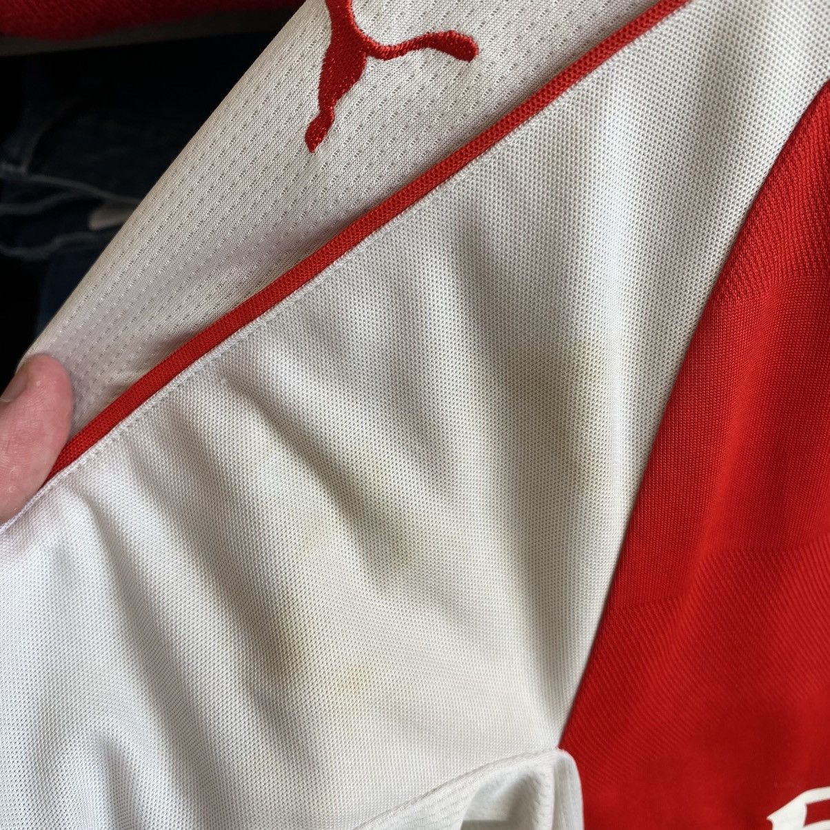 Puma Mens Puma Arcenal Fly Emirates Home soccer jersey Size US M / EU 48-50 / 2 - 7 Thumbnail
