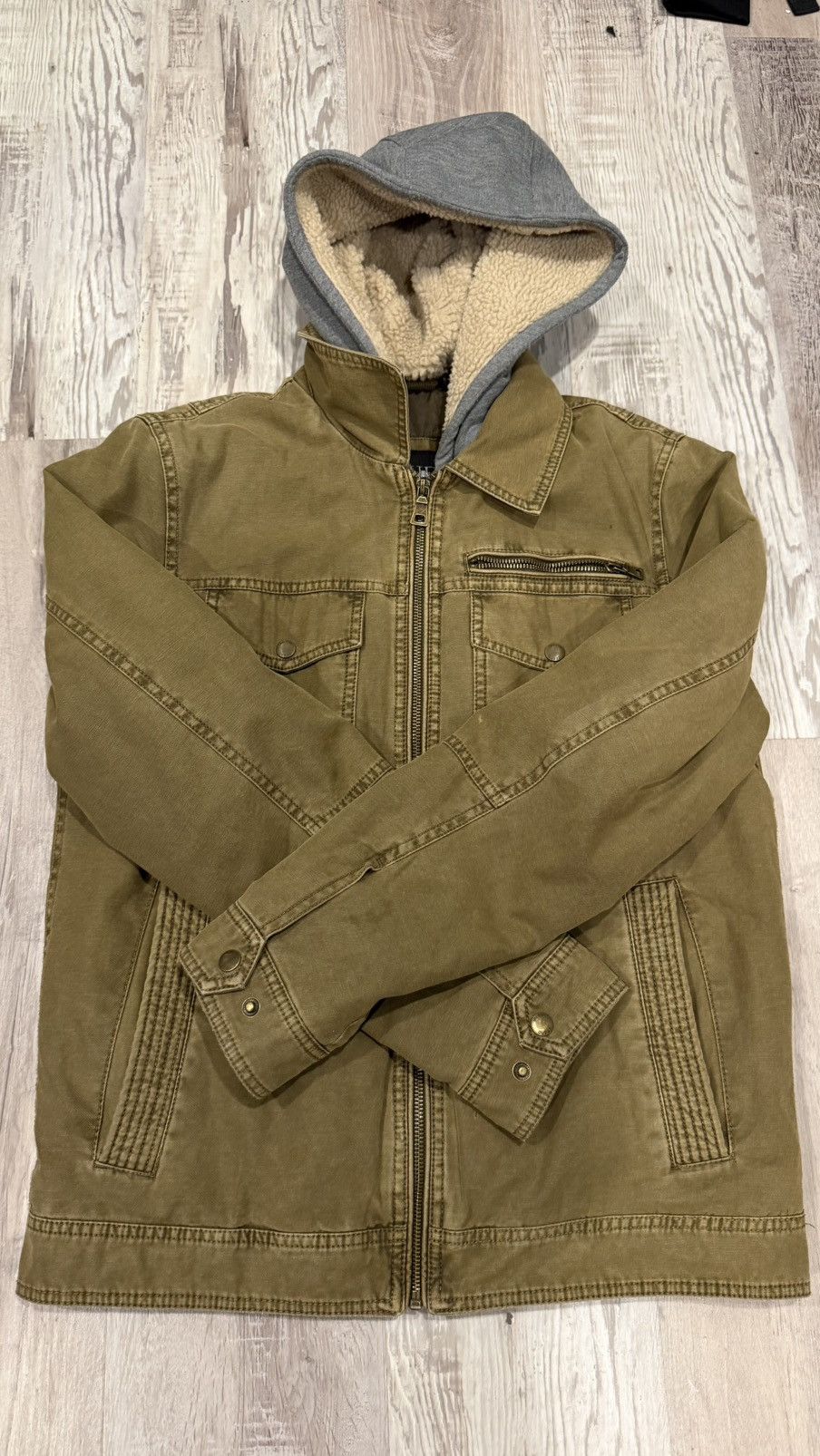 Guess Vintage Guess kaki Bomber jacket With fur Hoodie Size US M / EU 48-50 / 2 - 1 Thumbnail