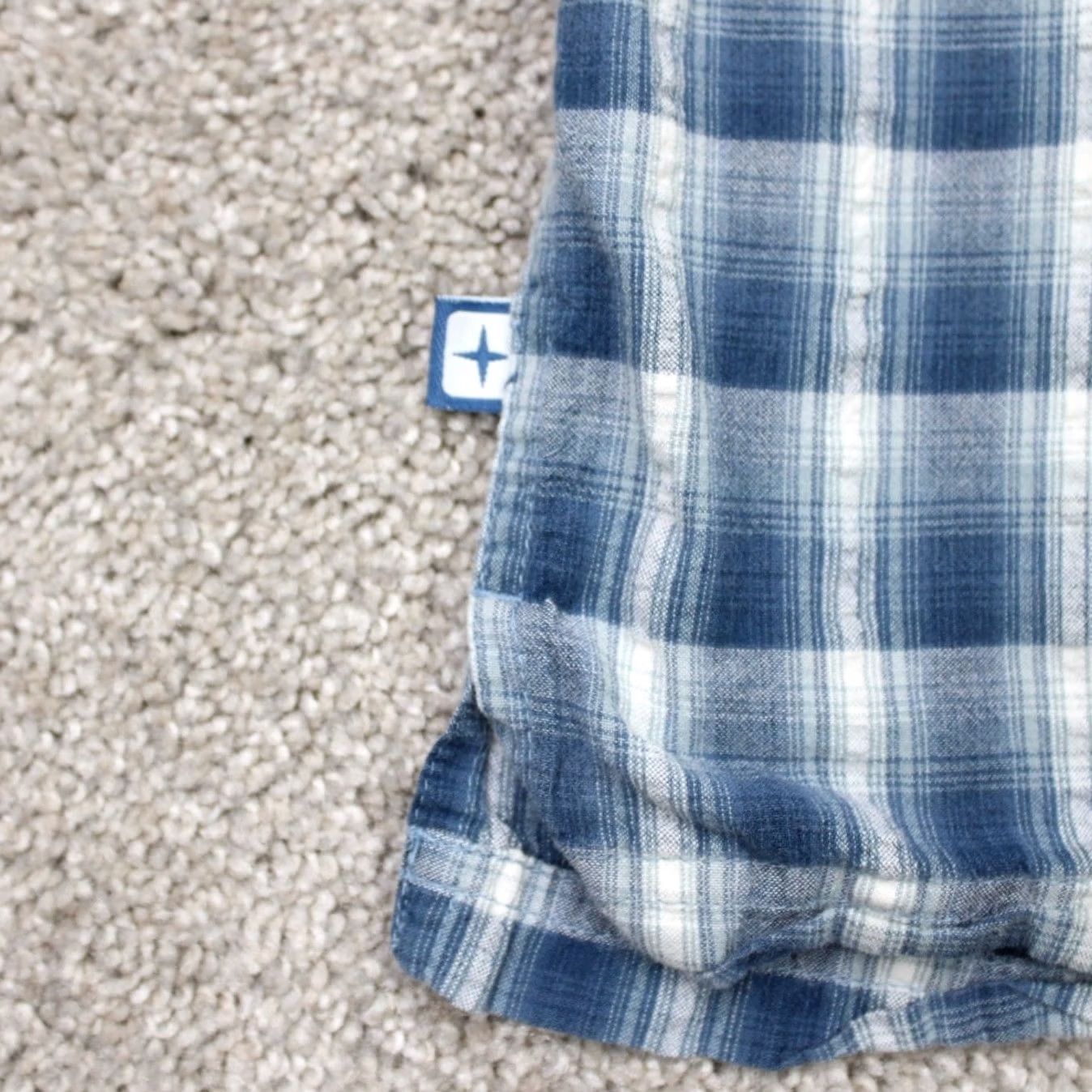 Vintage Mountain Warehouse Shirt Men 2XL Blue Plaid Short Sleeve Cotton Button-Up Shirt Mens Regular Fit Adult 2XL Blue 90s Theme Size US XXL / EU 58 / 5 - 5 Thumbnail