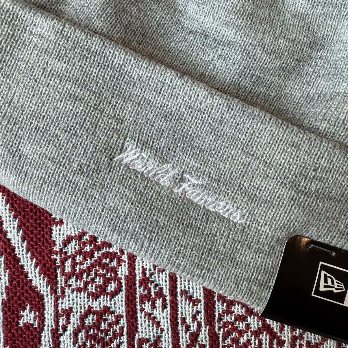 New Era × Supreme FW19 Supreme New Era Bandana Box Logo Beanie Heather Grey OS Size ONE SIZE - 5 Thumbnail