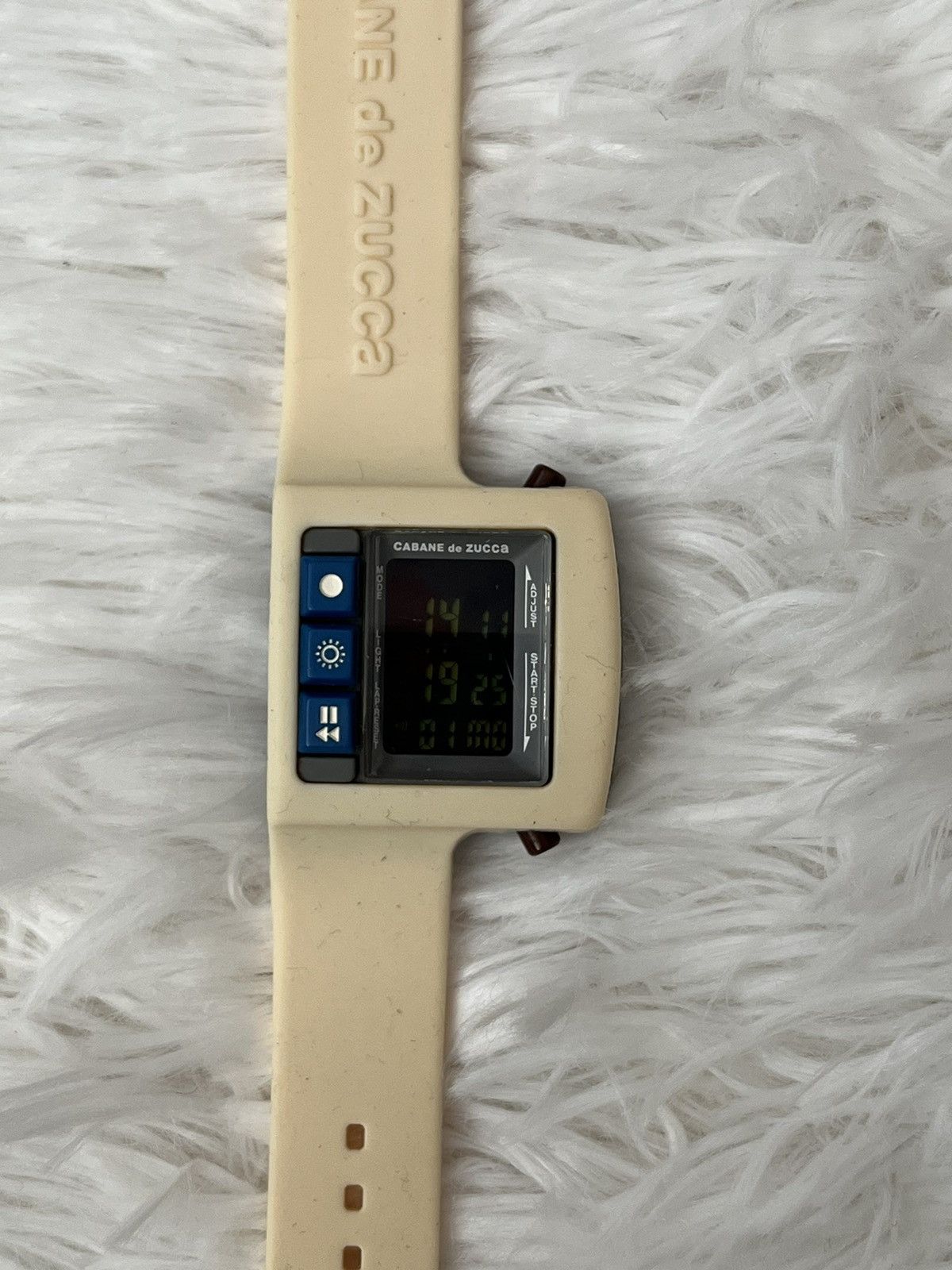 CABANE de ZUCCa Vintage CABANE de ZUCCA Digital Watch Size ONE SIZE - 2 Thumbnail