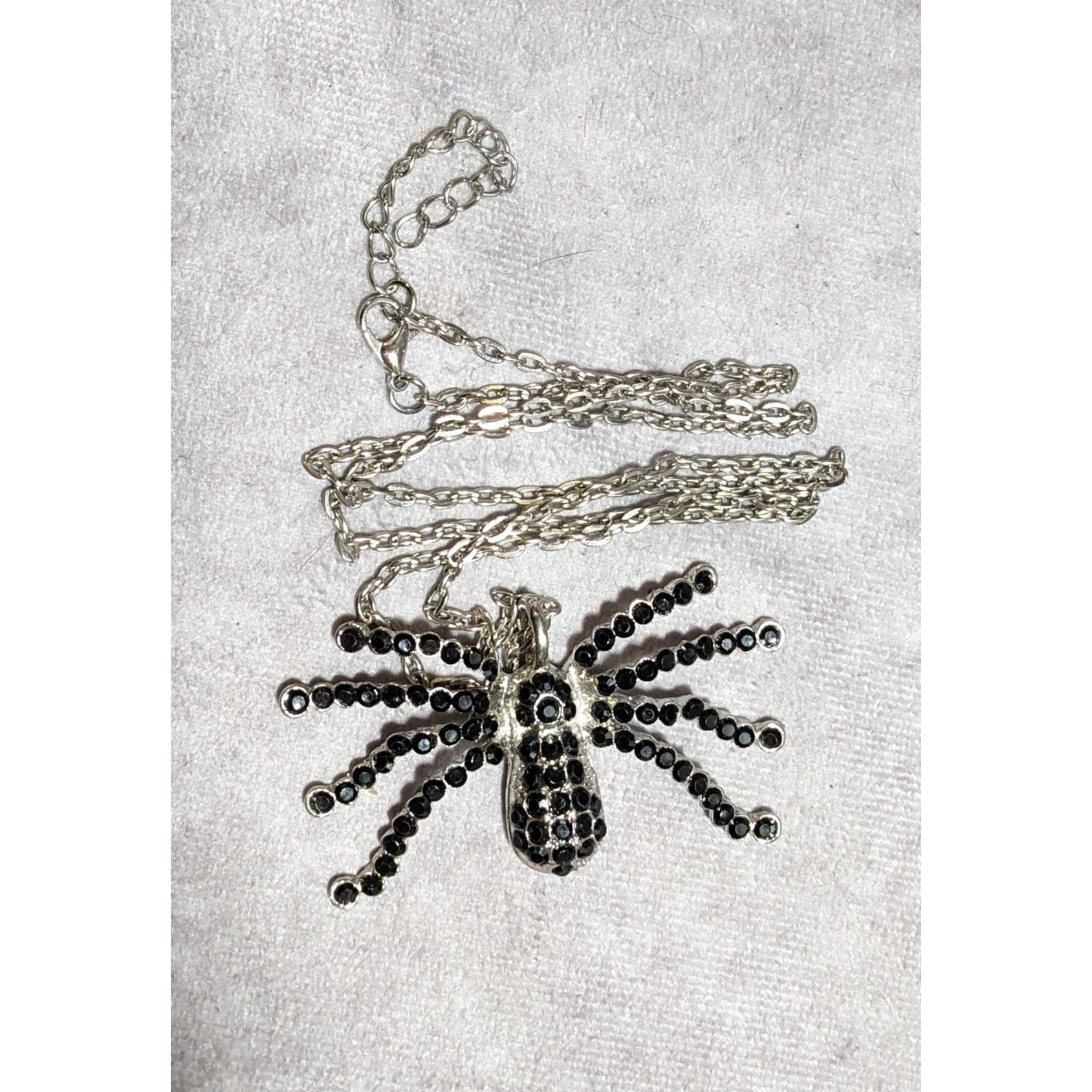 Other Witchy Gothic Rhinestone Spider Pendant Necklace Size ONE SIZE - 7 Thumbnail