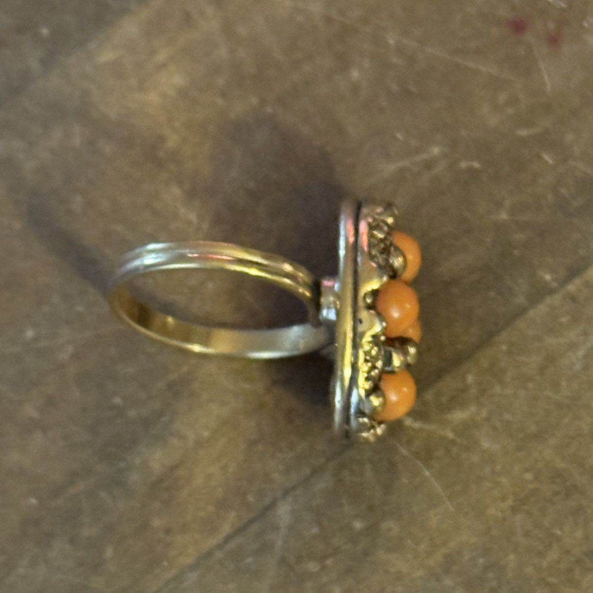 Vintage Vintage Sarah Coventry Calypso coral ring Size ONE SIZE - 7 Thumbnail