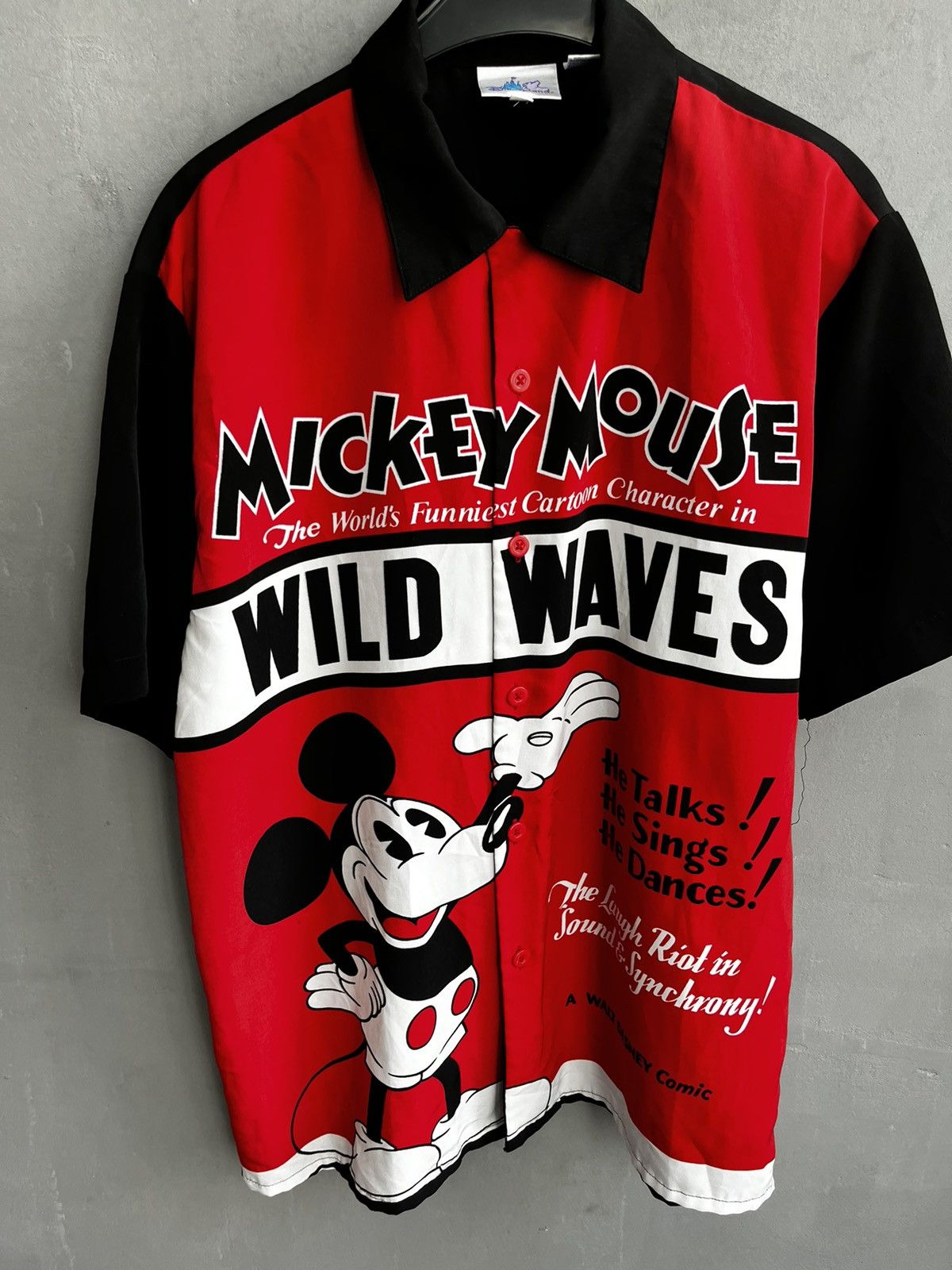 Designer × Disney Vintage Disney Mickey Mouse Button Up Shirt 90s Size US M / EU 48-50 / 2 - 5 Thumbnail