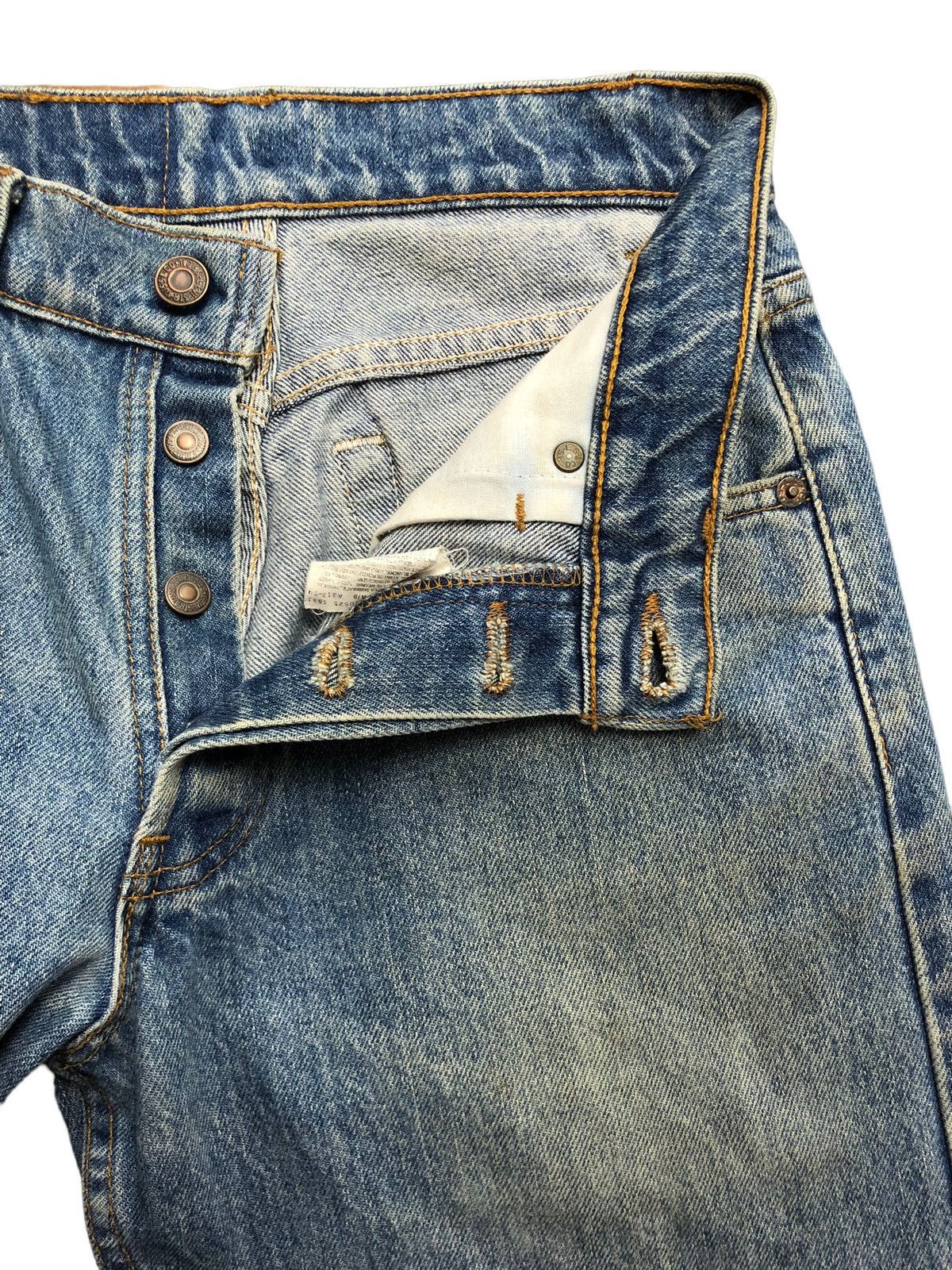 Levi's Vintage Levi's 525 Button Fly Metro Fit Jeans Size US 28 / EU 44 - 8 Thumbnail