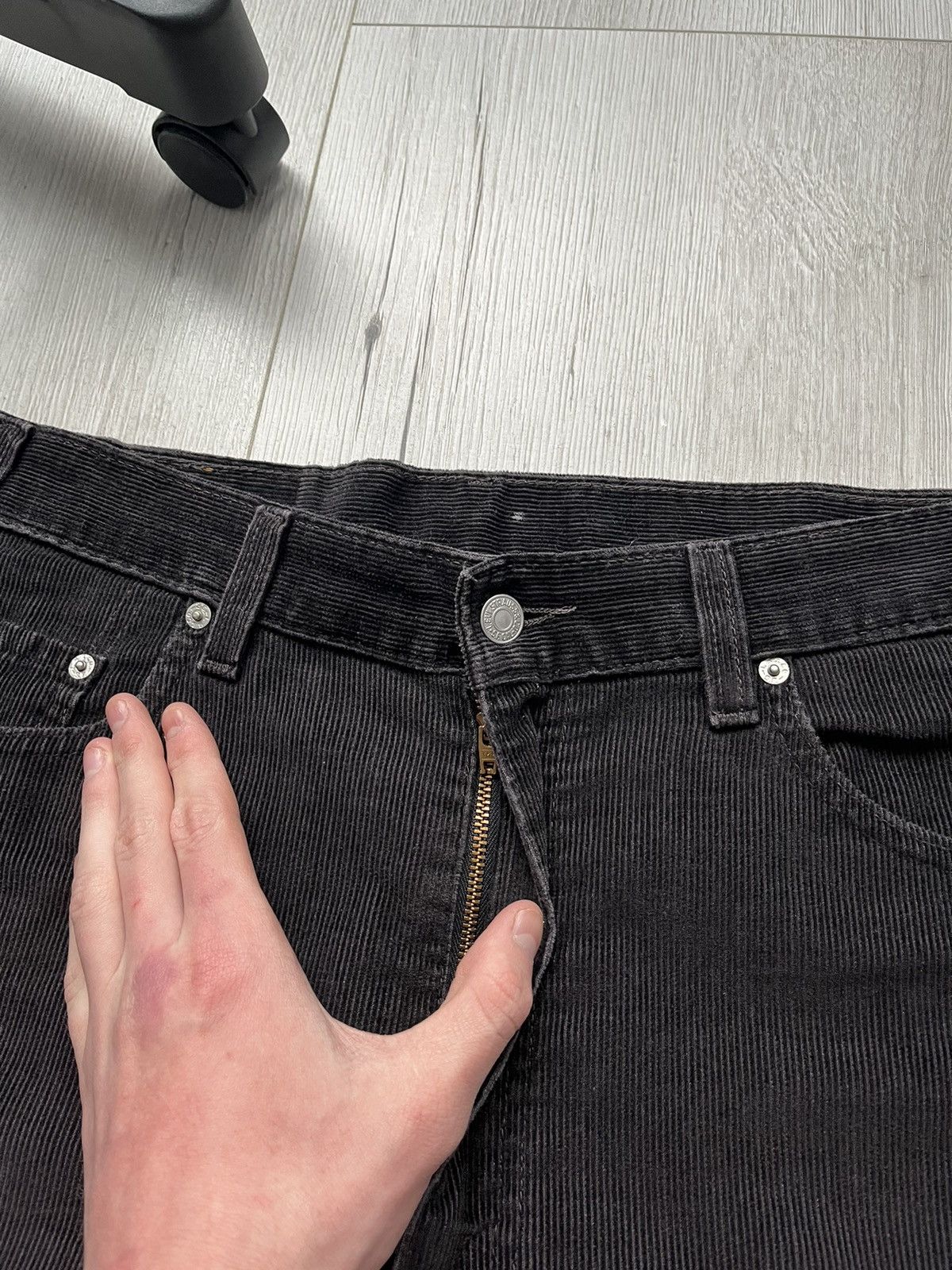 Levi's × Vintage Vintage 90s Levis 505 Corduroy Regular Straight 36x34 Pants Size US 34 / EU 50 - 8 Thumbnail