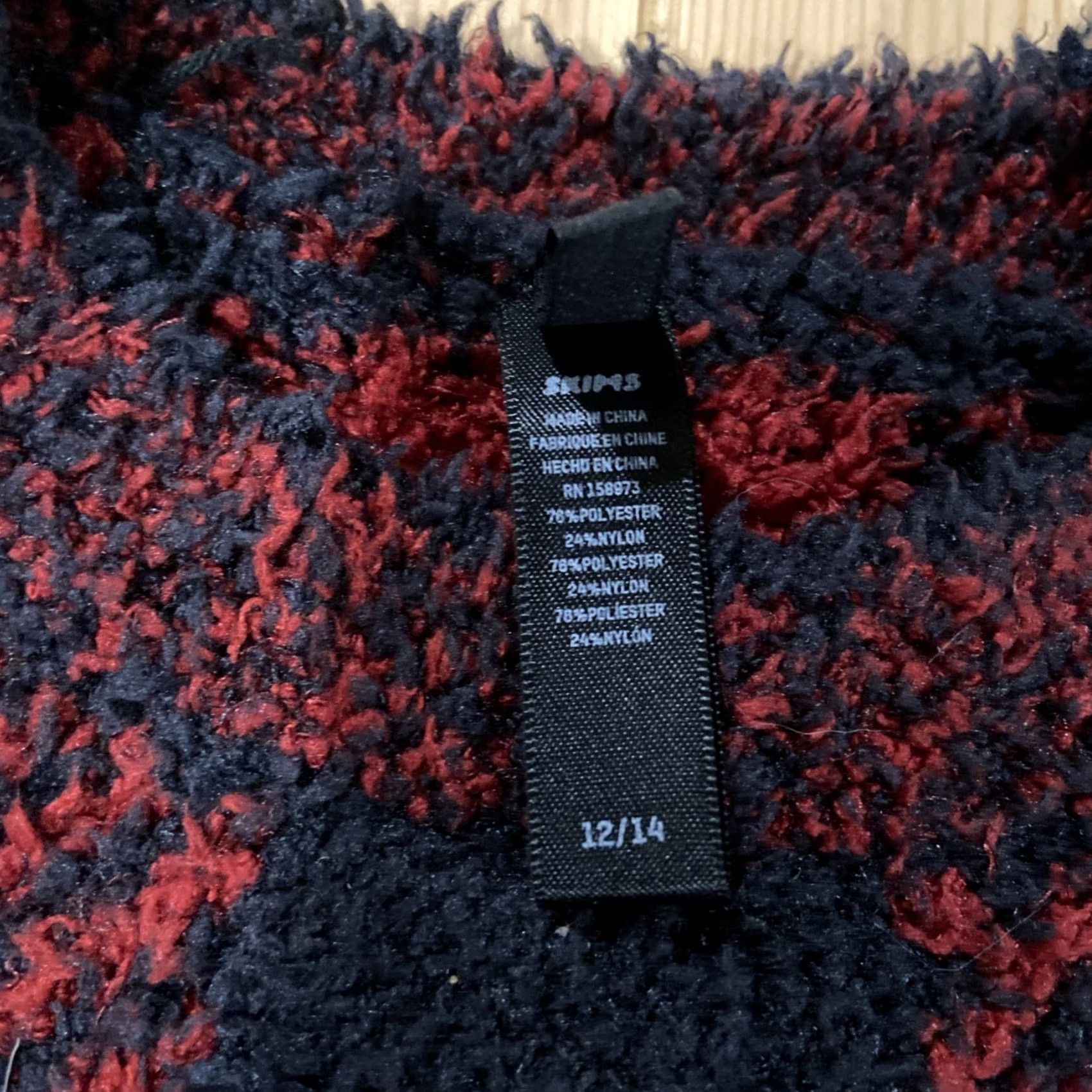 SKIMS Skims Cozy Knit Hoodie Sweatshirt Womens L/XL Red/Black Check Hooded Pullover Dolman Sleeve Knit Pocket Regular Pattern Classic Colorful Designer - Size L / US 10 / IT 46 - 2 Thumbnail