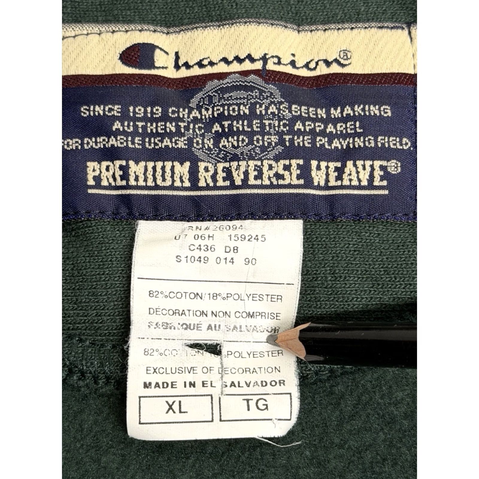 Champion VINTAGE Champion Sweatshirt XL Green Premium Reverse Weave Crewneck Embroidered Mens Pullover Heavyweight Logo Pattern Solid Size US XL / EU 56 / 4 - 4 Thumbnail
