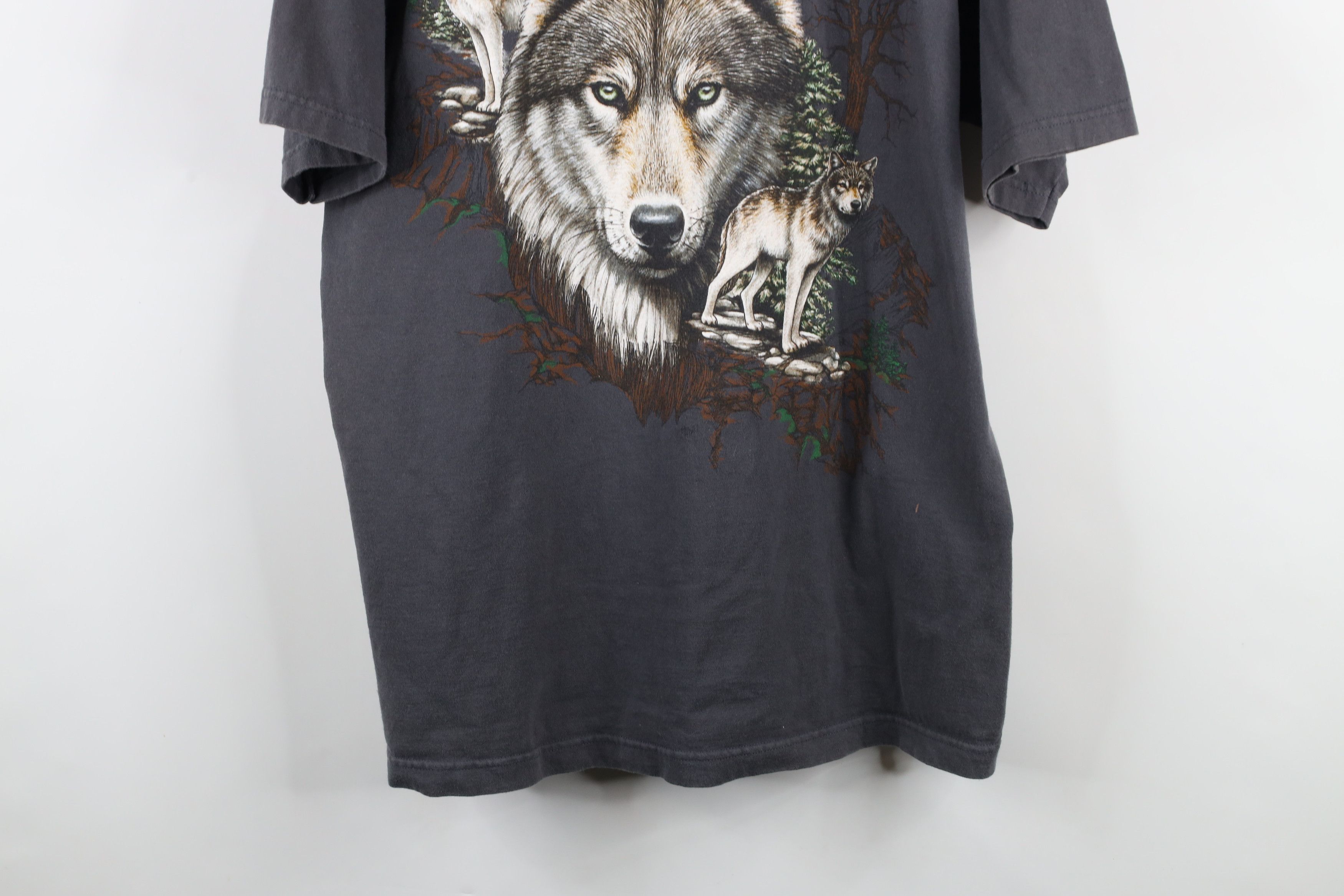 Vintage Vintage 90s Streetwear Nature Wolf Short Sleeve T-Shirt Gray Size US L / EU 52-54 / 3 - 3 Thumbnail