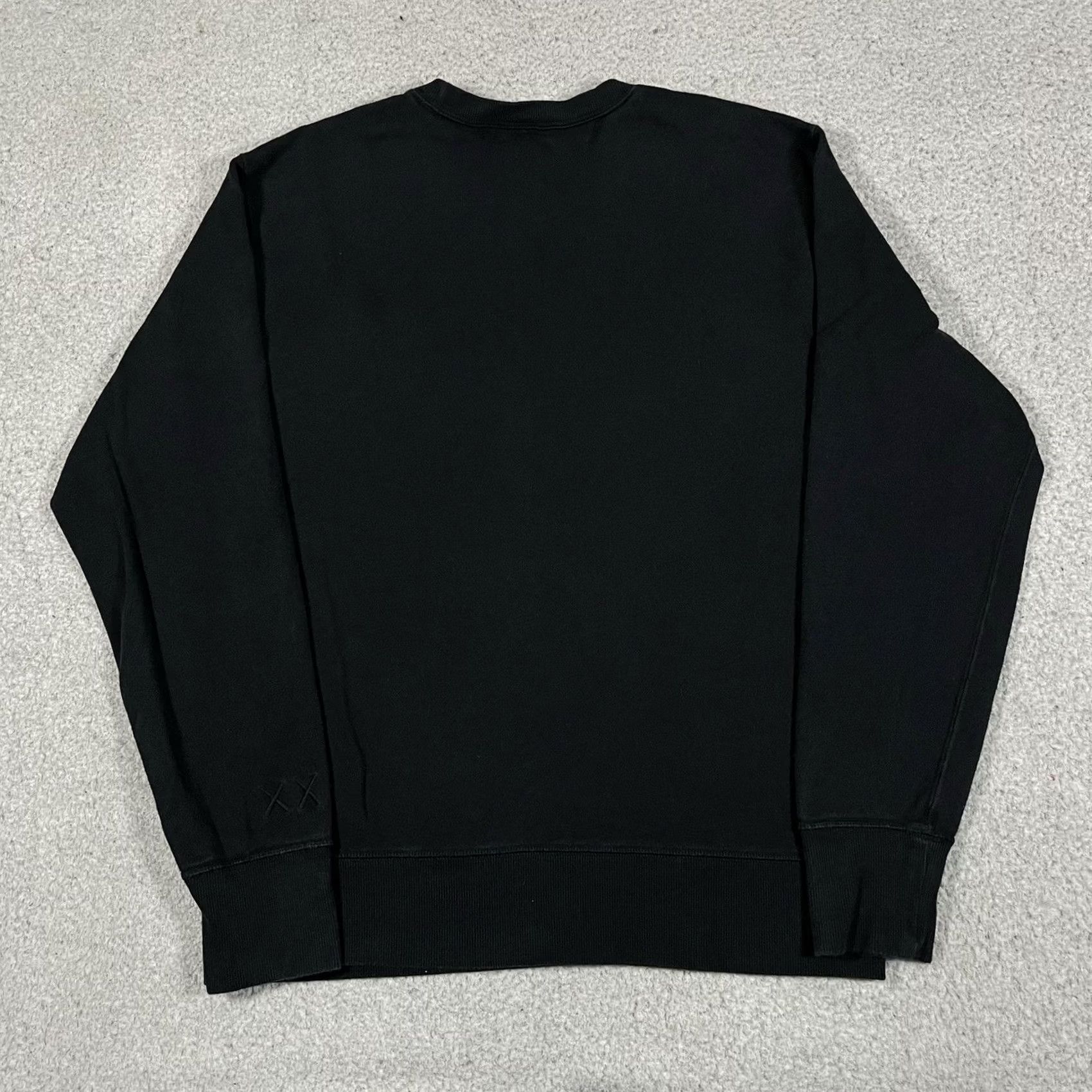 Uniqlo UNIQLO KAWS Peanuts Sweatshirt Mens M Black Snoopy Long Sleeve Crewneck Size US M / EU 48-50 / 2 - 7 Thumbnail