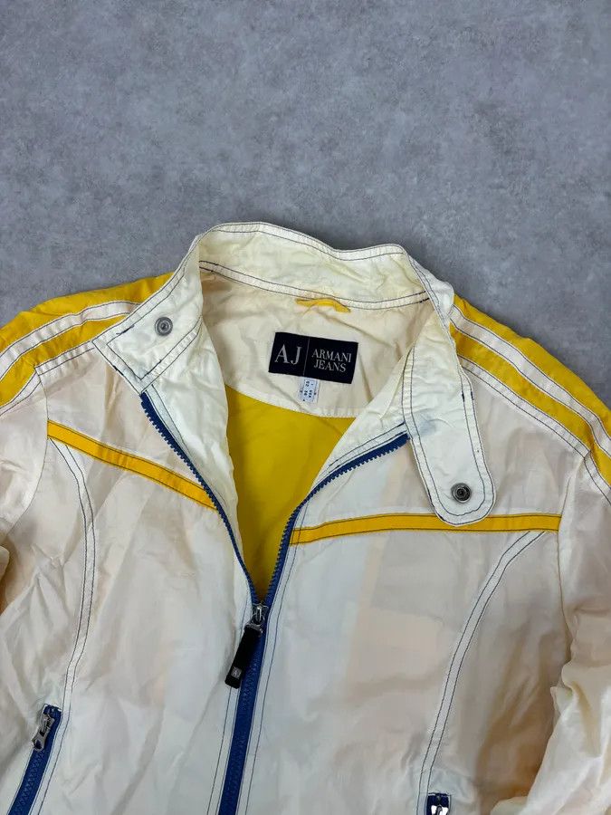 Armani 2000s Armani Cream Nylon Yellow Stripe Windbreaker Jacket Size US L / EU 52-54 / 3 - 8 Thumbnail