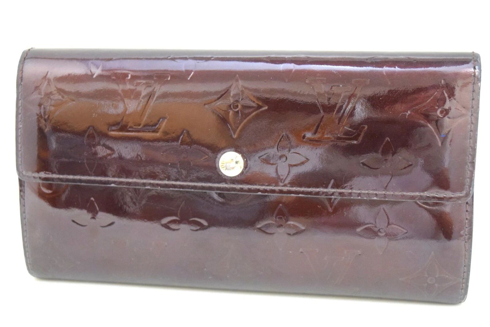 Louis Vuitton Louis Vuitton Sarah Wallet Vernis Amarante M93524 Size ONE SIZE - 1 Thumbnail