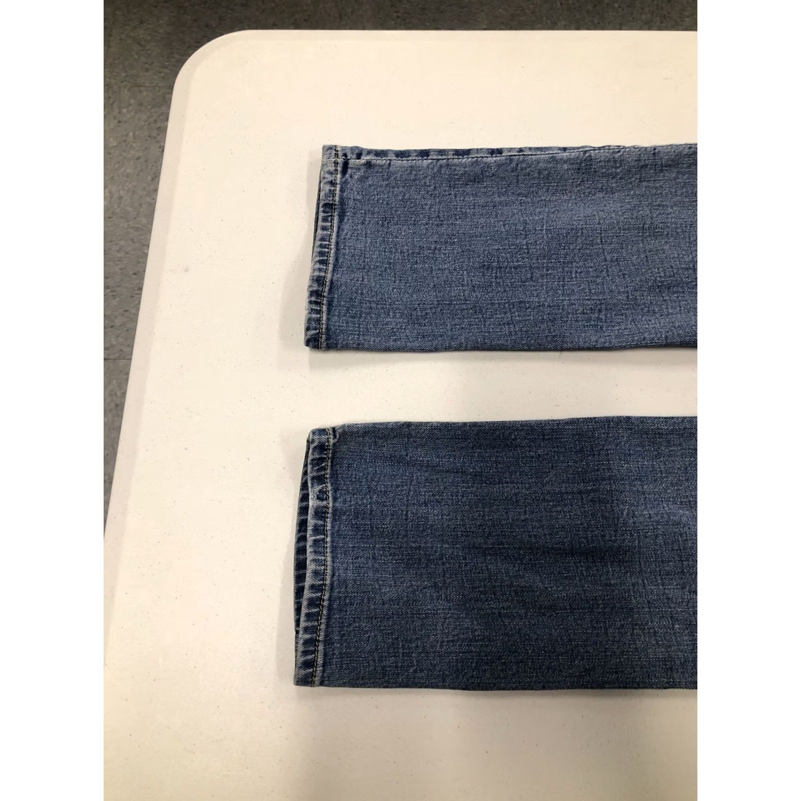 Vintage Aeropostale Skinny Jeans 30x29 Denim Blue Mens Slim Jeans Blue 5-Pocket Denim Cotton Blend Button Zip West Coast Classic Denim Blue Mens Size US 29 - 5 Thumbnail