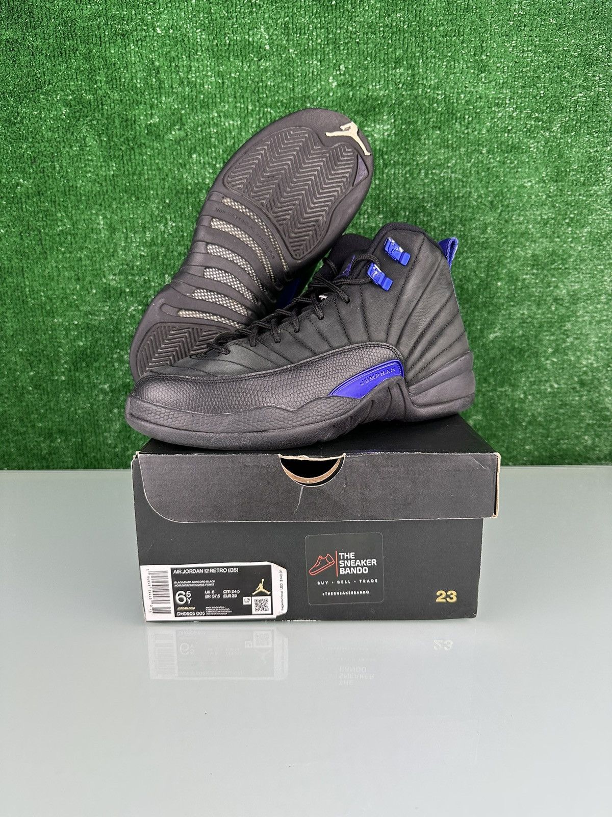 Air Jordan 12 Retro Dark Concord (GS) Size 6.5Y