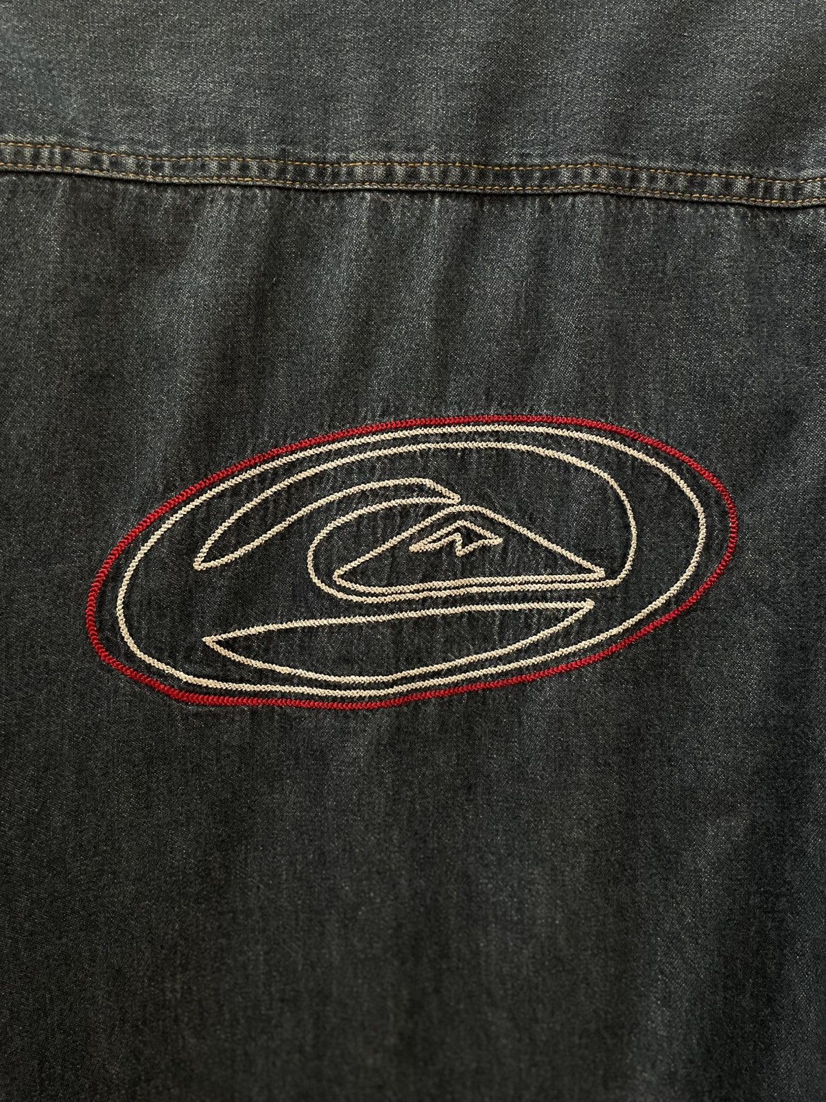 Quiksilver Vintage Quiksilver Y2K Denim with Embroidered Logo Size US L / EU 52-54 / 3 - 8 Thumbnail
