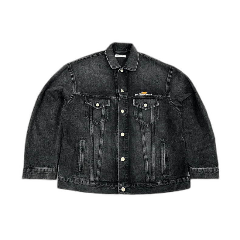●送料込●BALENCIAGA●YEAR OF THE TIGER TYPO ジャケット ○送料込○BALENCIAGA○YEAR OF THE TIGER TYPO ジャケット