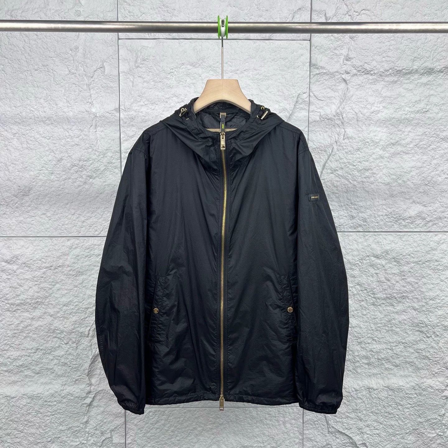 Burberry Burberry Black Lightweight Windproof Jacket Size US L / EU 52-54 / 3 - 1 Thumbnail