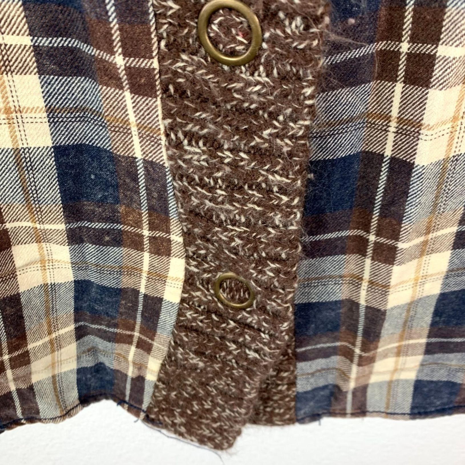 BKE BKE Women's Shirt Plaid Knit Brown Blue Tan/Cream Embellished Small S Chest 36" Boho Western Twilight Bella Swan Twilightcore Grunge Urban? Size S / US 4 / IT 40 - 4 Thumbnail