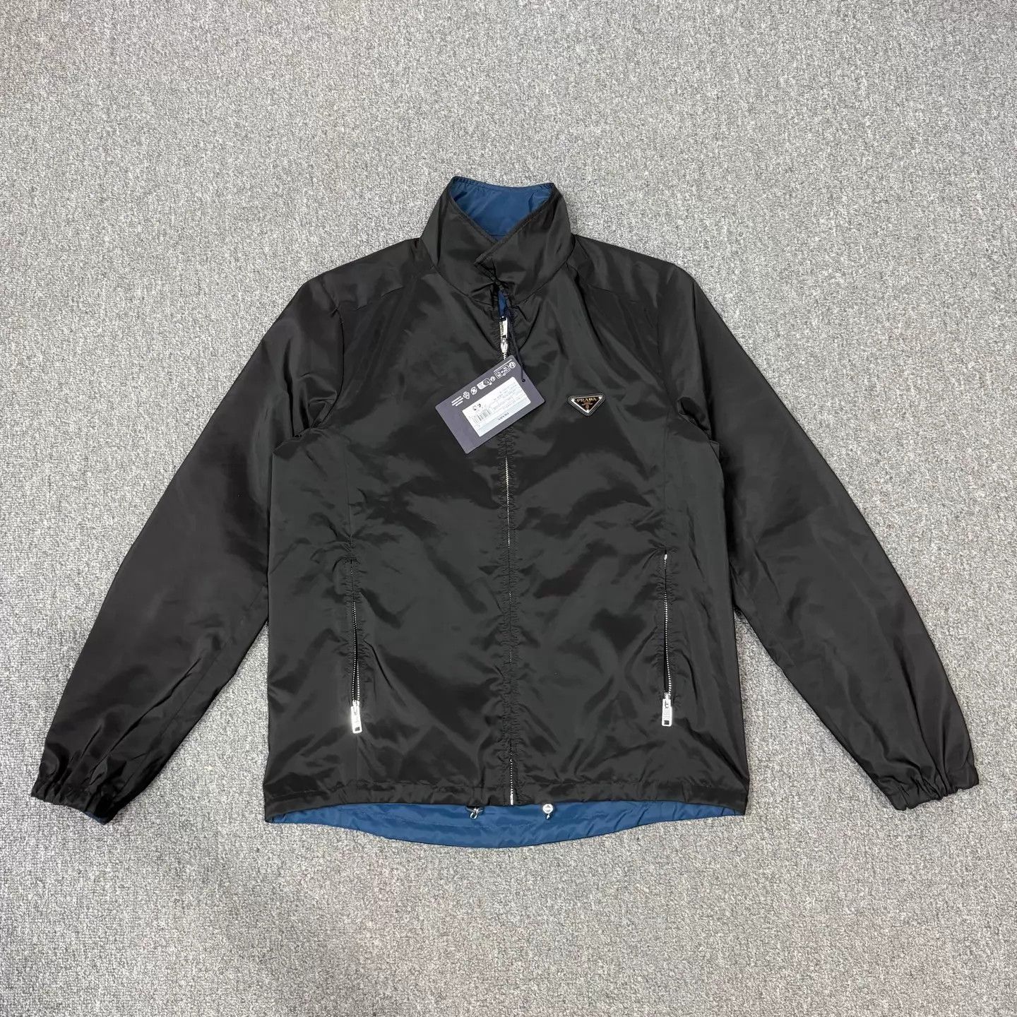 Prada Prada 26 NWT Double Sided Triangle Nylon Jacket 52 Size US L / EU 52-54 / 3 - 1 Thumbnail