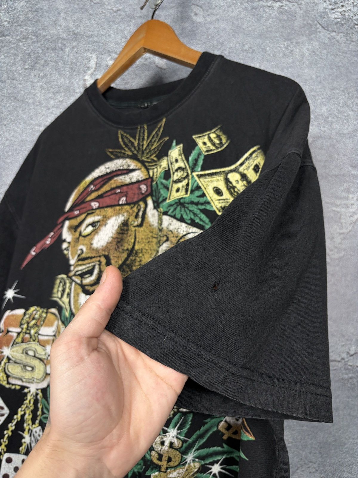 Band Tees Vintage 2pac Tupac Shakur Cannabis Band Rap T-shirt Tee Size US XL / EU 56 / 4 - 14 Thumbnail