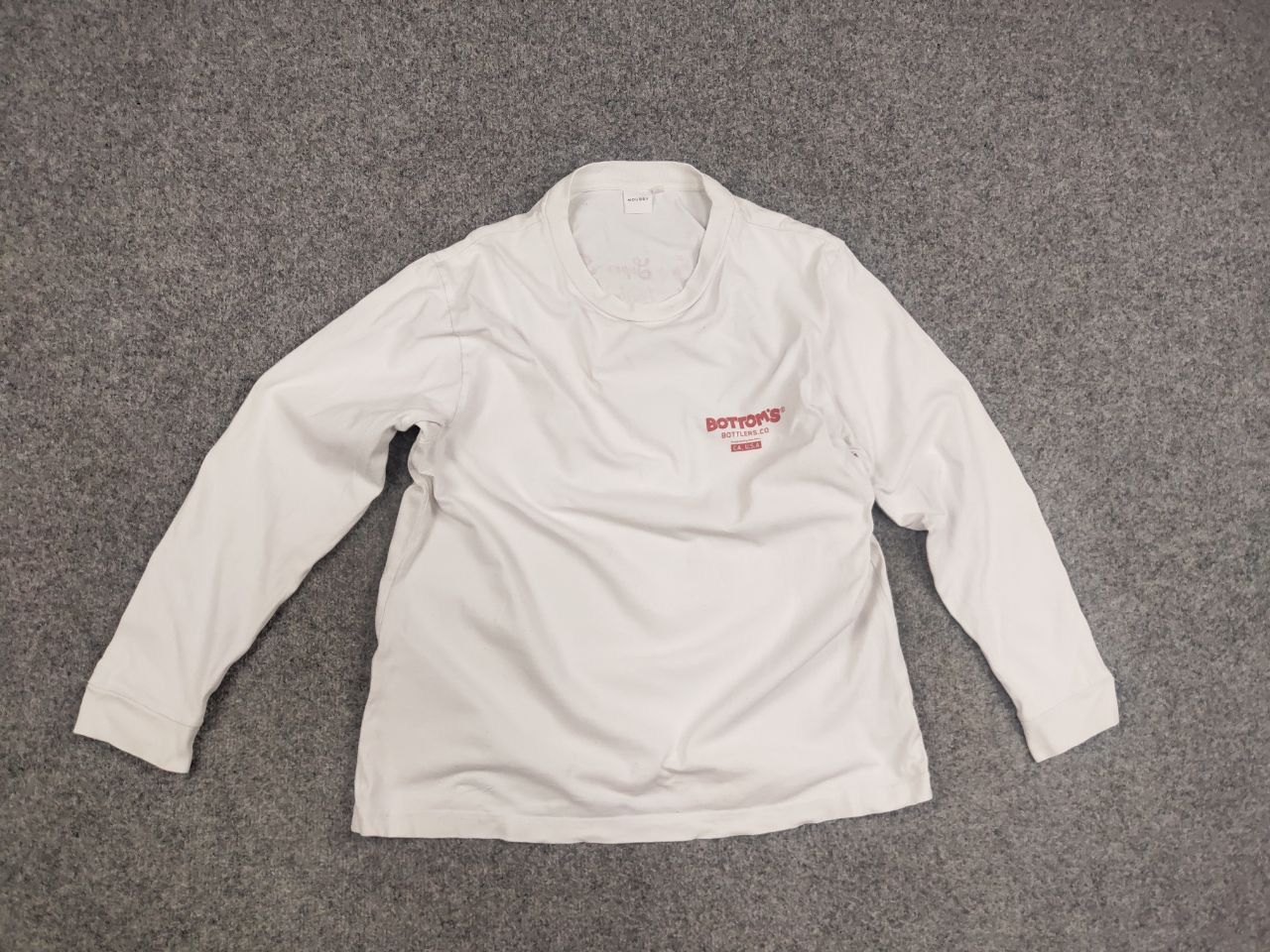 MOUSSY Moussy Bottom's Up Japan Design Light White Logo Long Sleeve Size US M / EU 48-50 / 2 - 12 Thumbnail