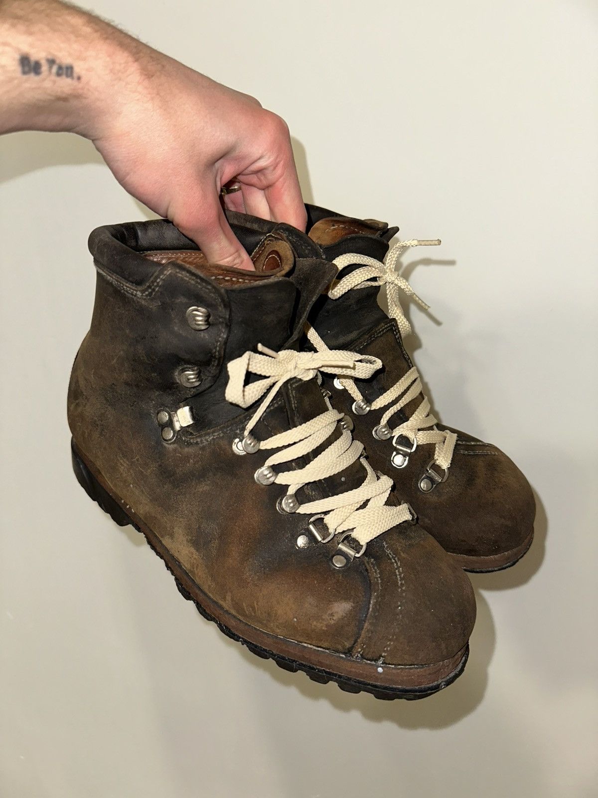 Vintage Military Brown Leather Boots Y2K style