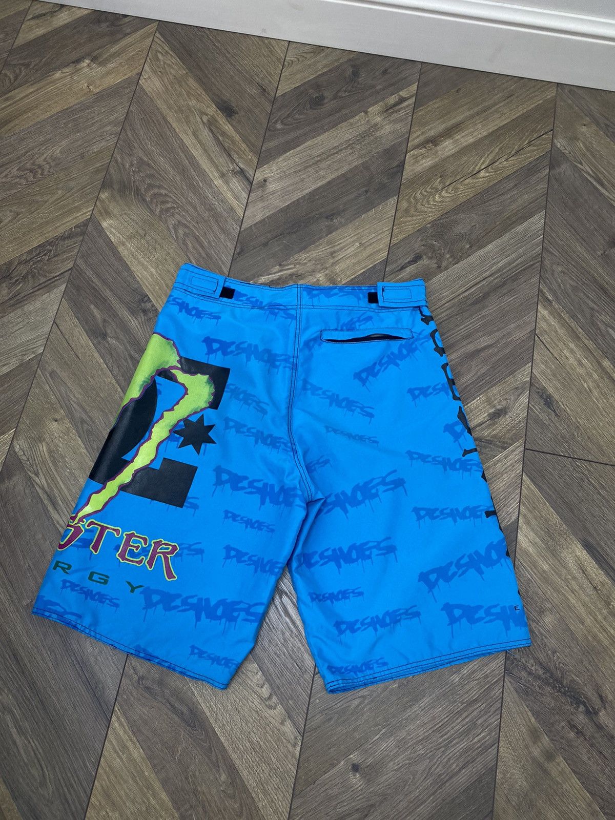 Designer × Vintage Vintage Monster Energy Shorts Size US 29 - 9 Thumbnail