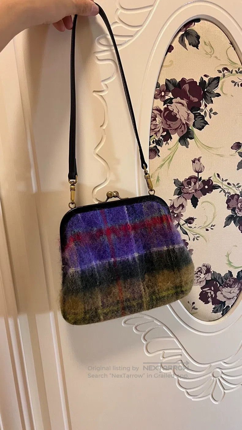 Vivienne Westwood Vivienne Westwood size os Checkered shoulder bag, purple wi Size ONE SIZE - 8 Thumbnail