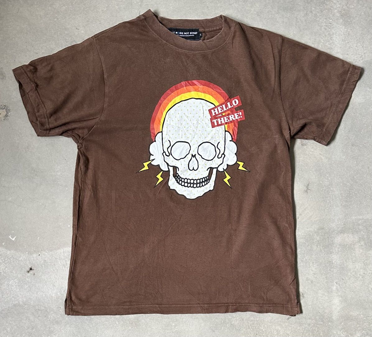 Japanese Brand VINTAGE I MAKE NOISE NOT BOMB UNDERGROUND DESIGN TEE Size US M / EU 48-50 / 2 - 1 Thumbnail