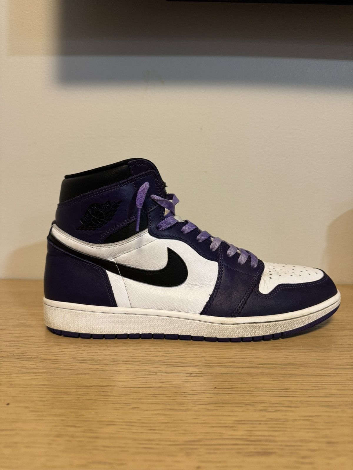 Jordan Brand Jordan 1 Retro Hight Court Purple White Size US 12.5 / EU 45-46 - 3 Thumbnail