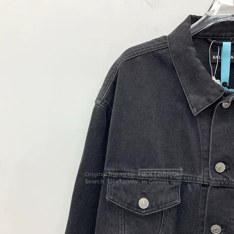 Balenciaga Balenciaga Black Logo Alphabet Embroidered Distressed Cott Size US M / EU 48-50 / 2 - 3 Thumbnail