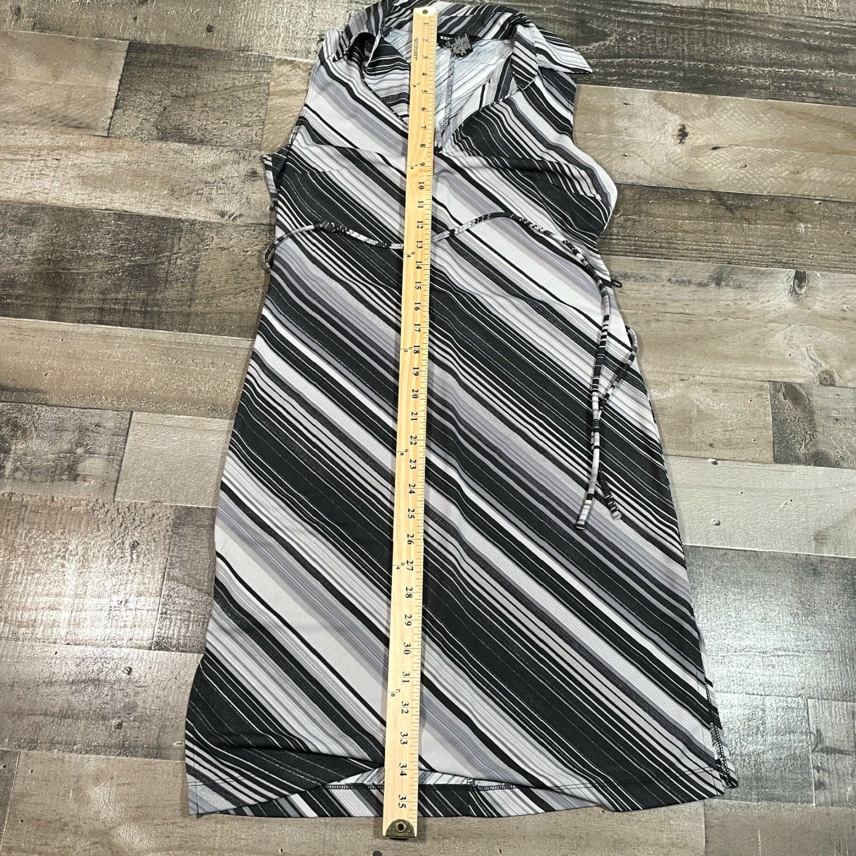 Express Express Dress Shirt Womens 3/4 Black Striped Collared Sleeveless Belted Mini Shift XS-4 Regular Mens? Size S / US 4 / IT 40 - 6 Thumbnail
