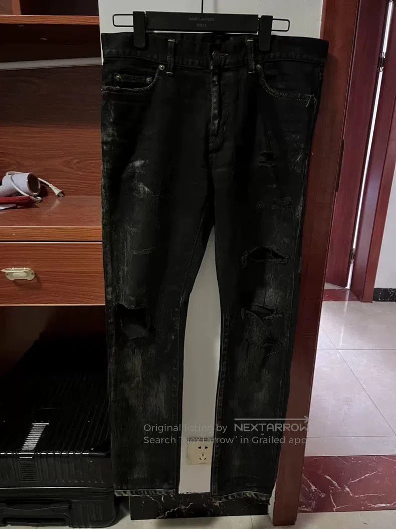 Saint Laurent Paris Saint Laurent Paris Stained Destroyed Denim Jeans Size US 29 - 1 Thumbnail
