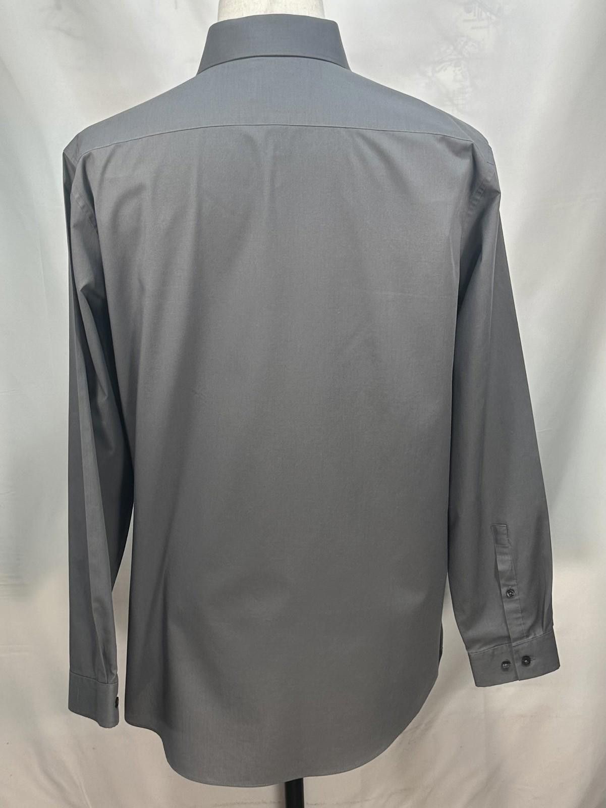 J Ferrar J. Ferrar Slim Long Sleeve Button Down Gray 16-16.5/34-35 Size 42R - 2 Thumbnail