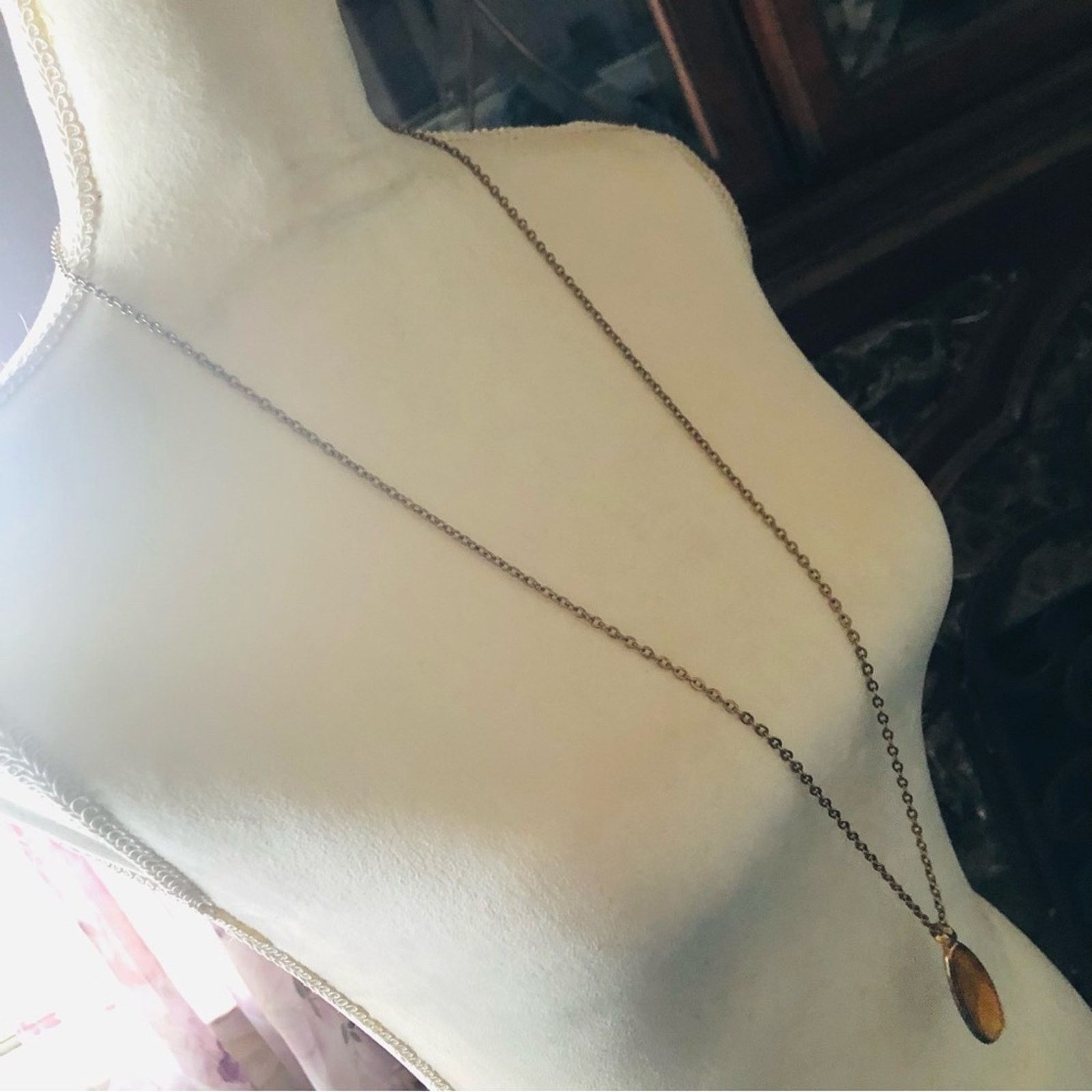 Vintage Vintage Roman long raindrop faceted glass gem on chain Size ONE SIZE - 3 Thumbnail