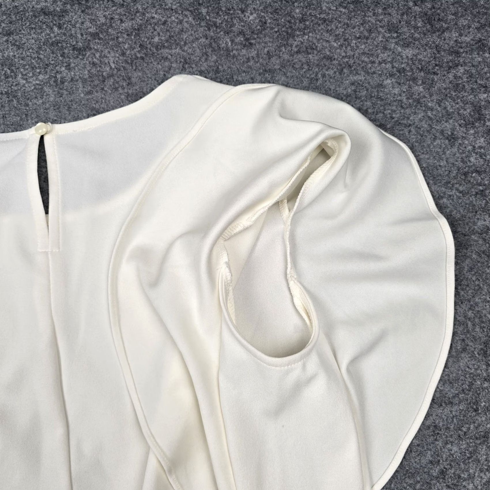 Worthington Worthington Blouse Womens M White Ruffle Flutter Sleeve Top Workwear Size M / US 6-8 / IT 42-44 - 7 Thumbnail