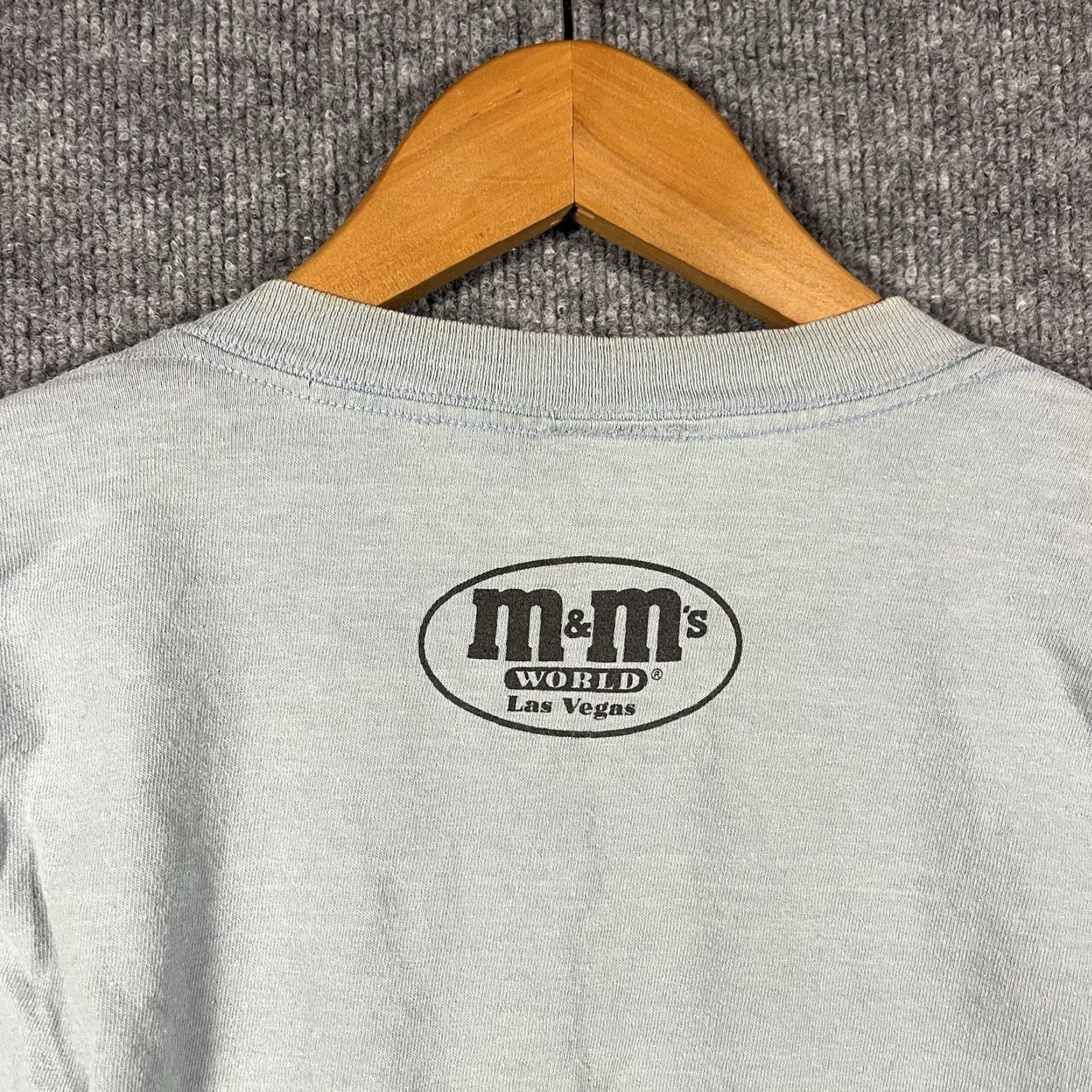 CHOCOOLATE VINTAGE M&M Candy T-Shirt Mens Large Graphic Print 90s Crew Neck Short Sleeve Blue USA Candy Theme Mens Size US L / EU 52-54 / 3 - 6 Thumbnail