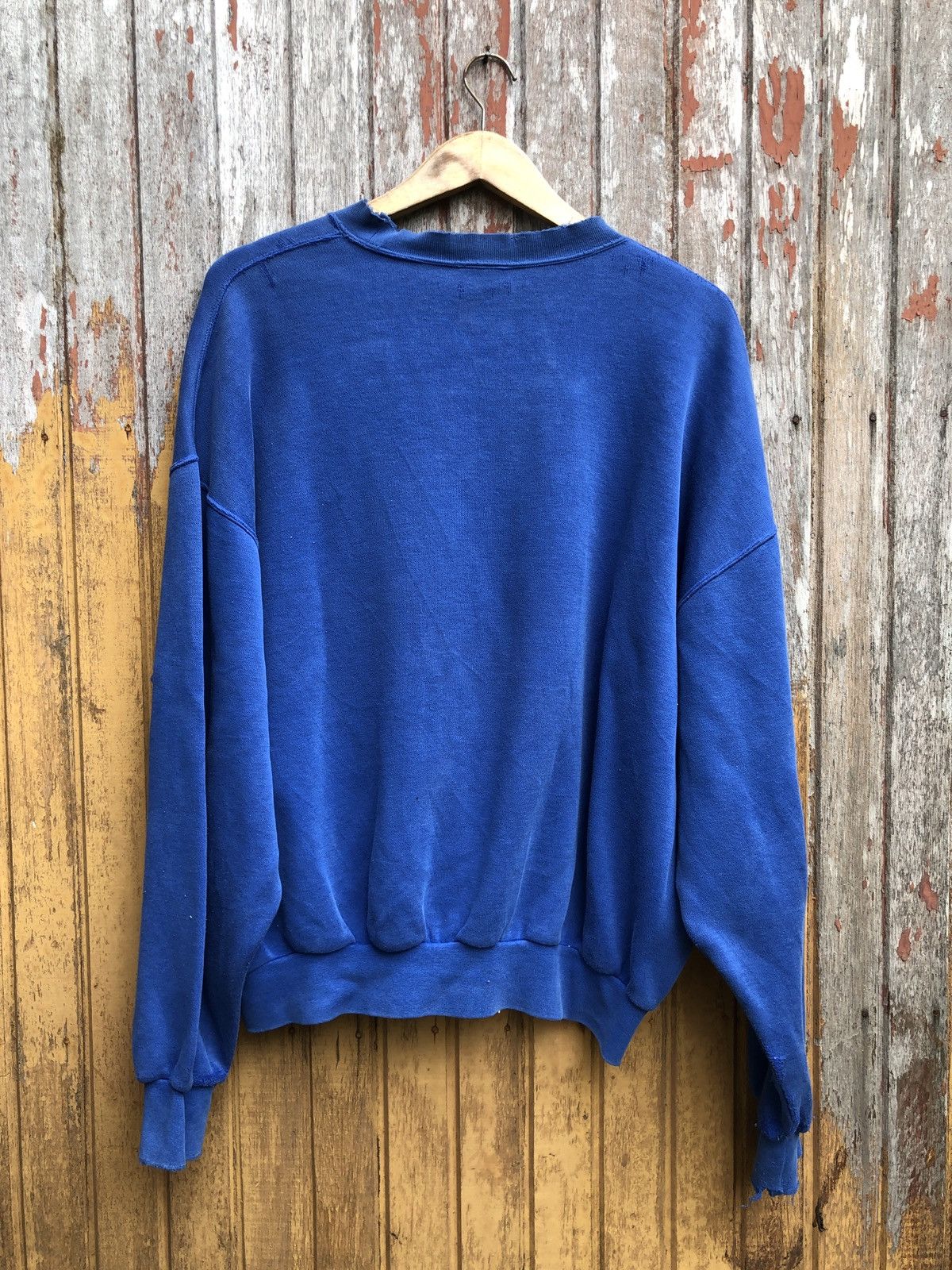 Nike × Vintage Nike Vintage Crewneck trashed Size US L / EU 52-54 / 3 - 10 Thumbnail