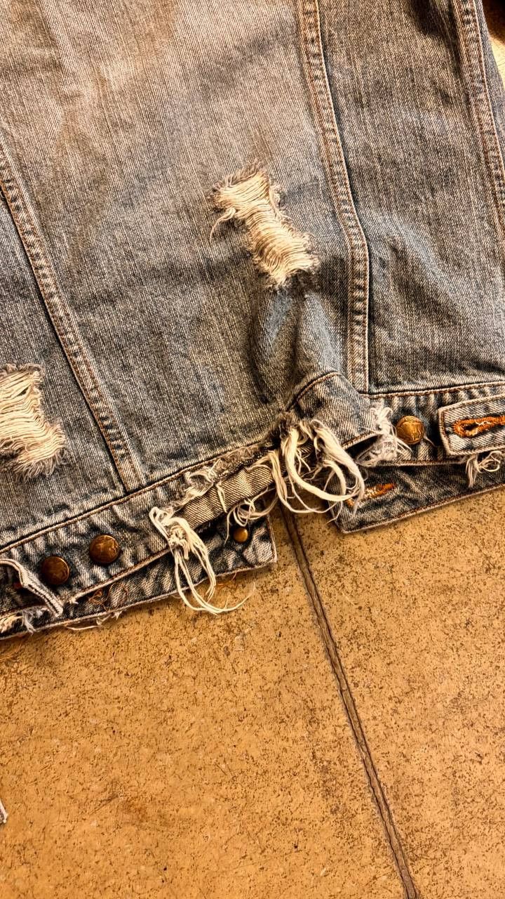 Le Grande Bleu (L.G.B.) le grand bleu l.g.b destroyed denim jacket lgb Size S / US 4 / IT 40 - 6 Thumbnail