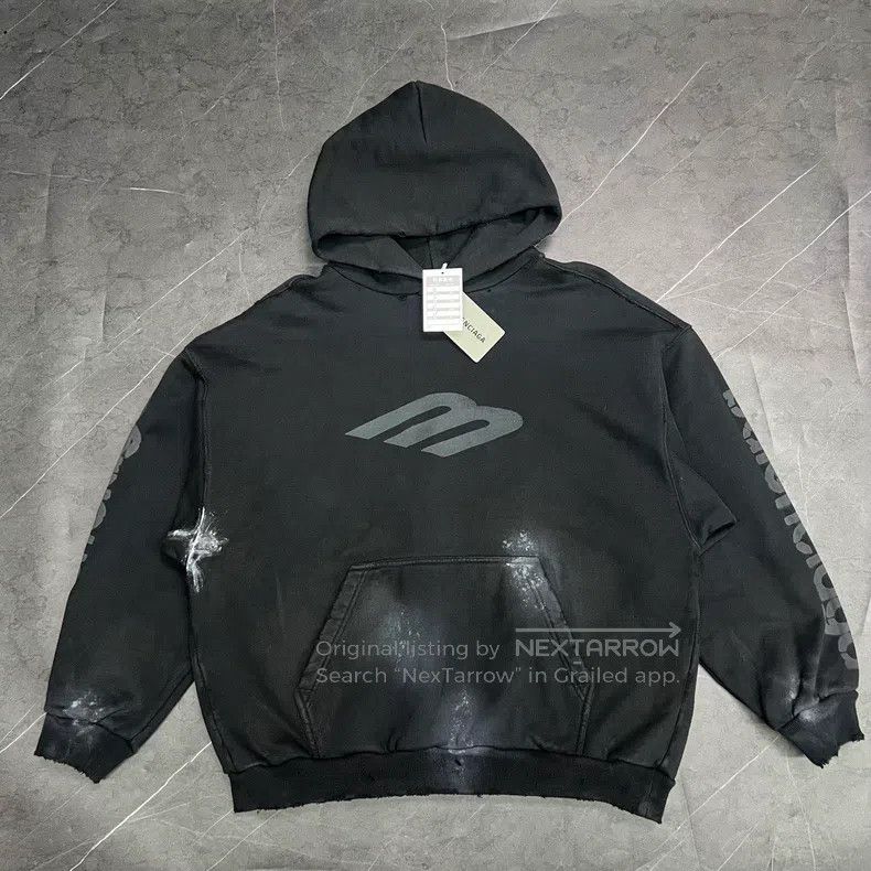 服/ファッション Balenciaga 23FW Eiffel Tower Destroyed Hoodie Black Size 2 Balenciaga Balenciaga Eiffel Tower Hoodie, Distressed Mud Dye